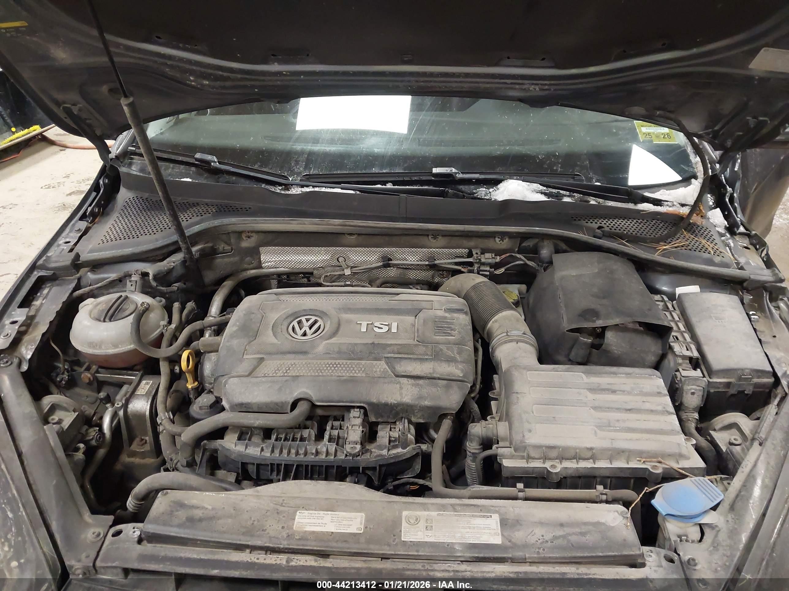 VOLKSWAGEN GOLF image 10