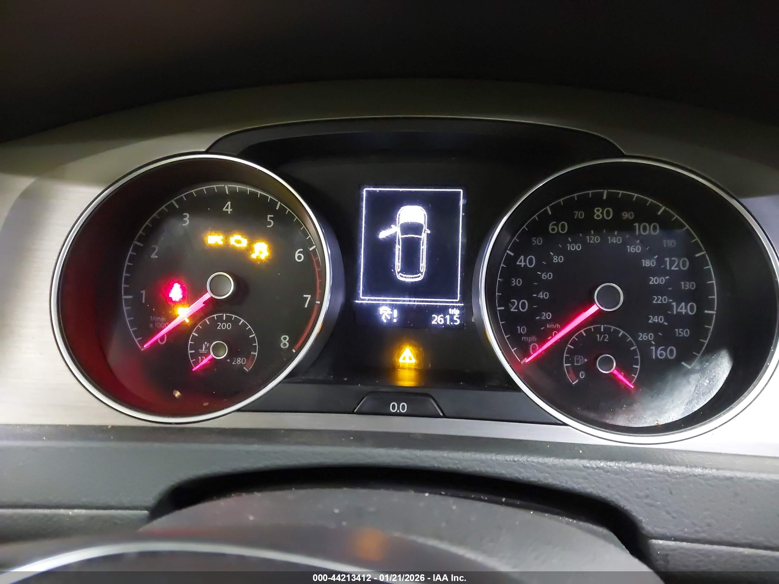 VOLKSWAGEN GOLF image 7