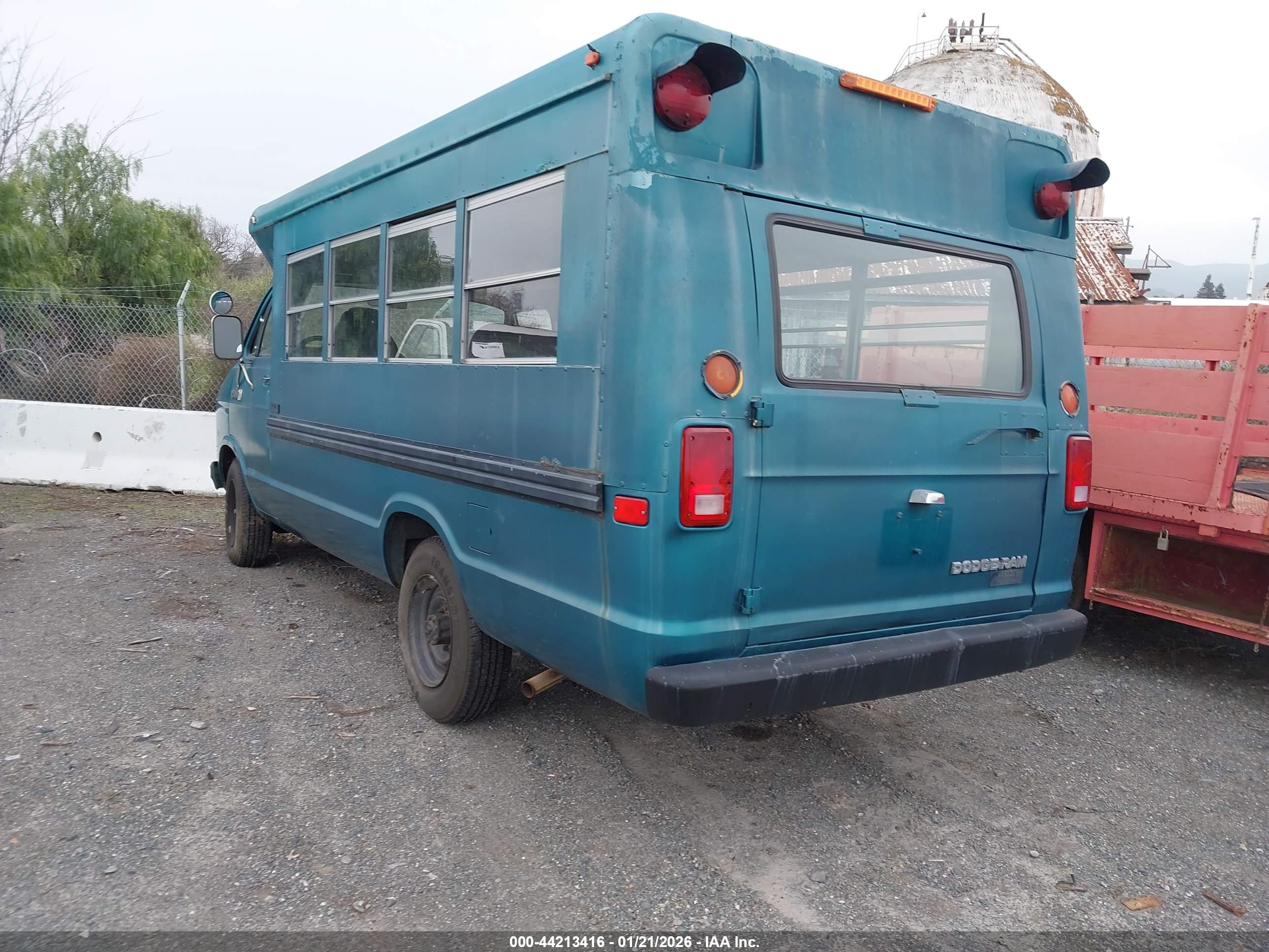 DODGE RAM image 3