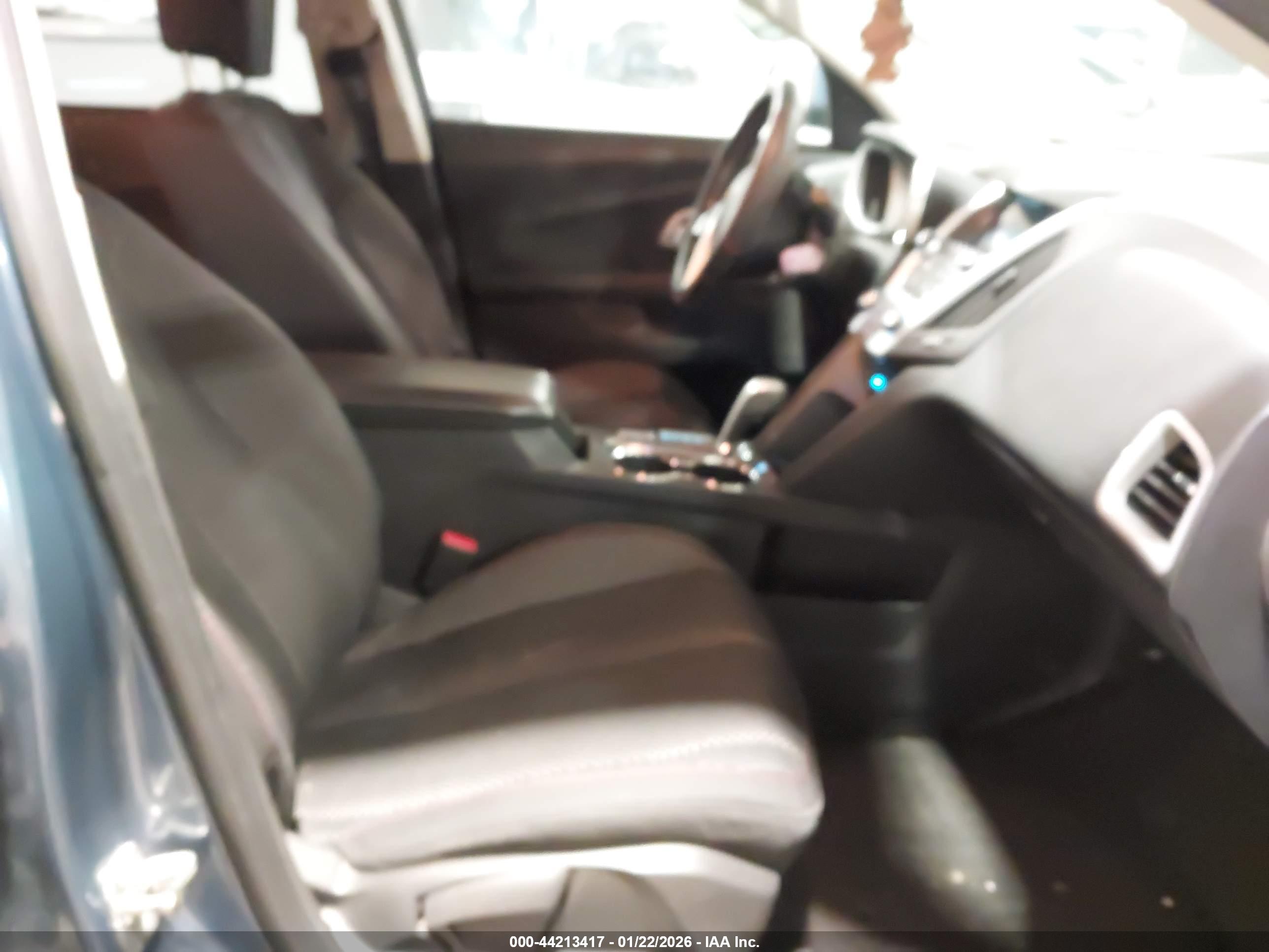 CHEVROLET EQUINOX image 5