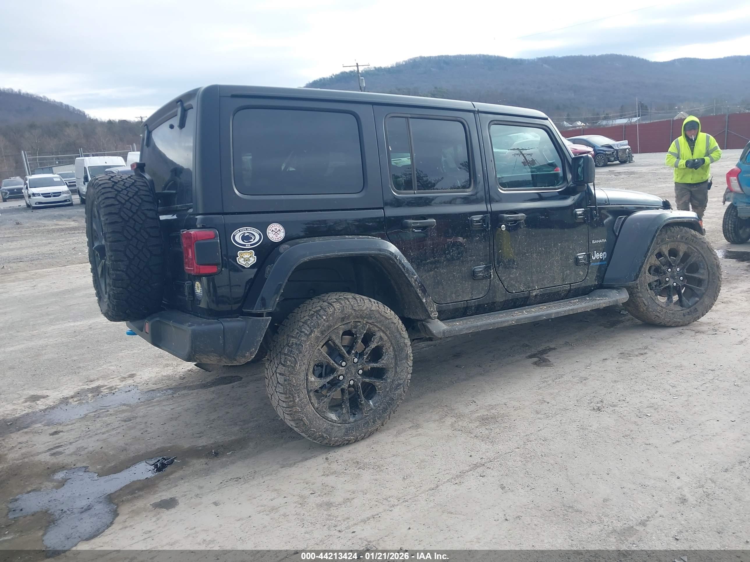 JEEP WRANGLER image 4