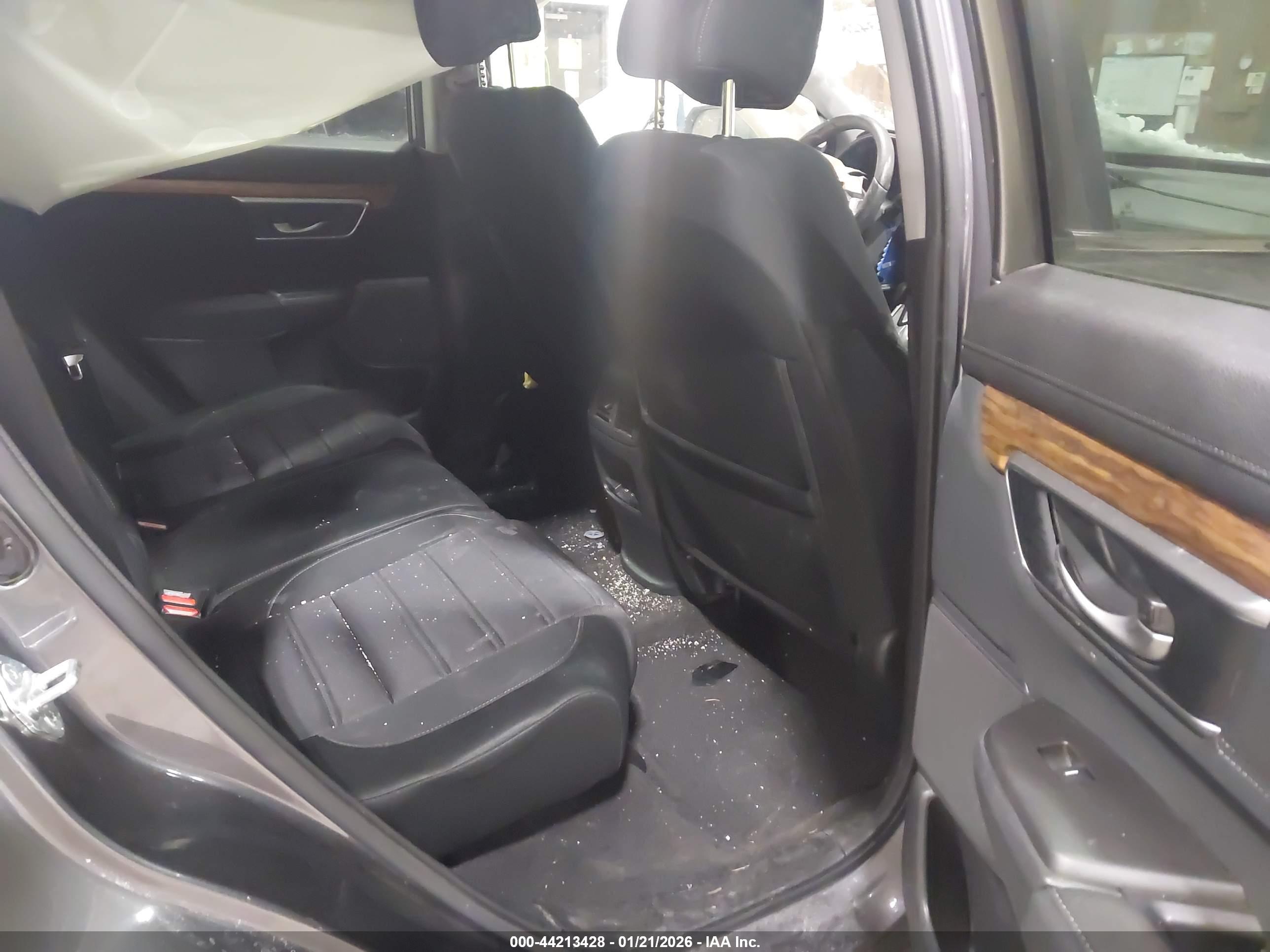 HONDA CR-V image 8