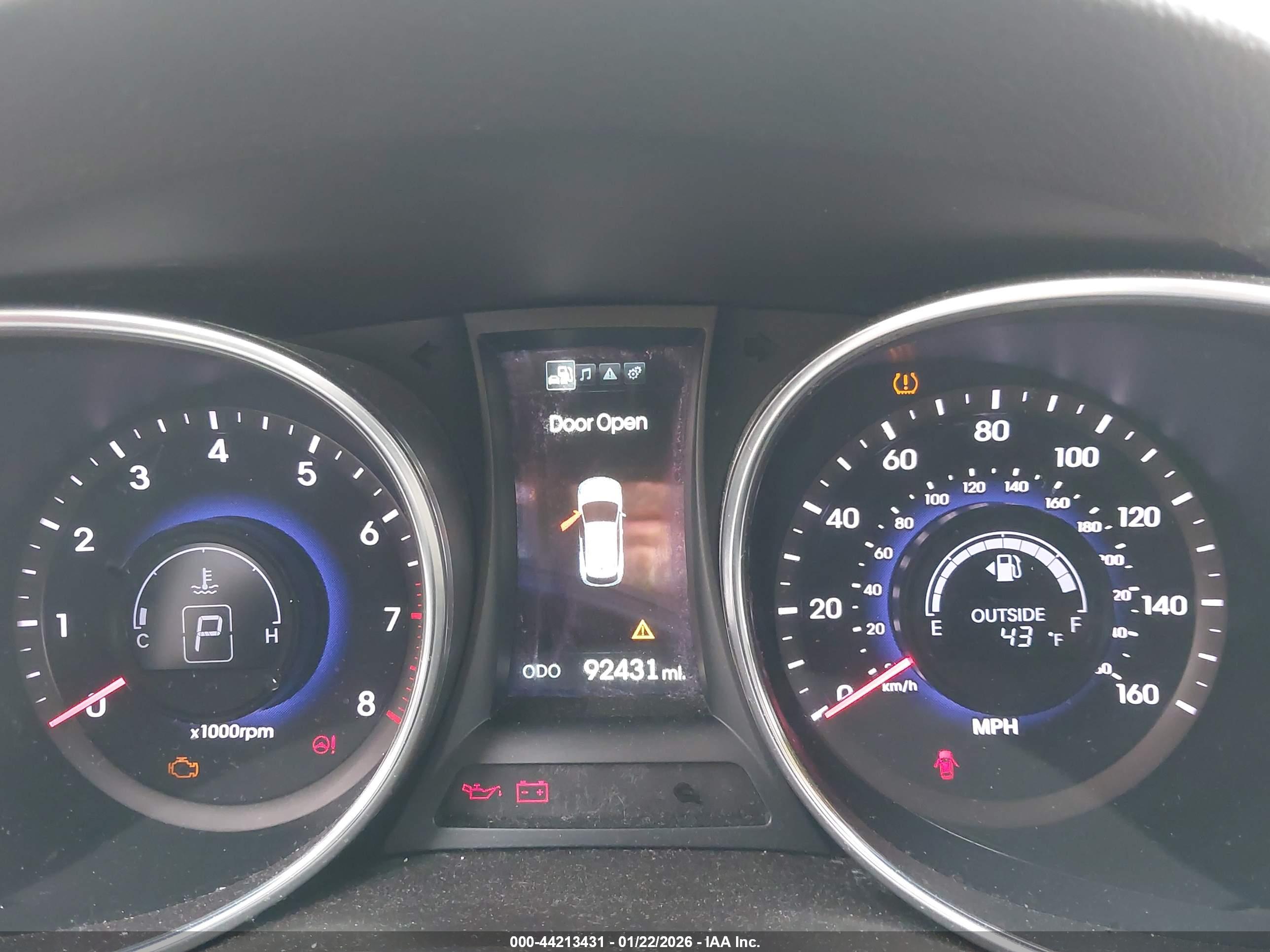 HYUNDAI SANTA image 7