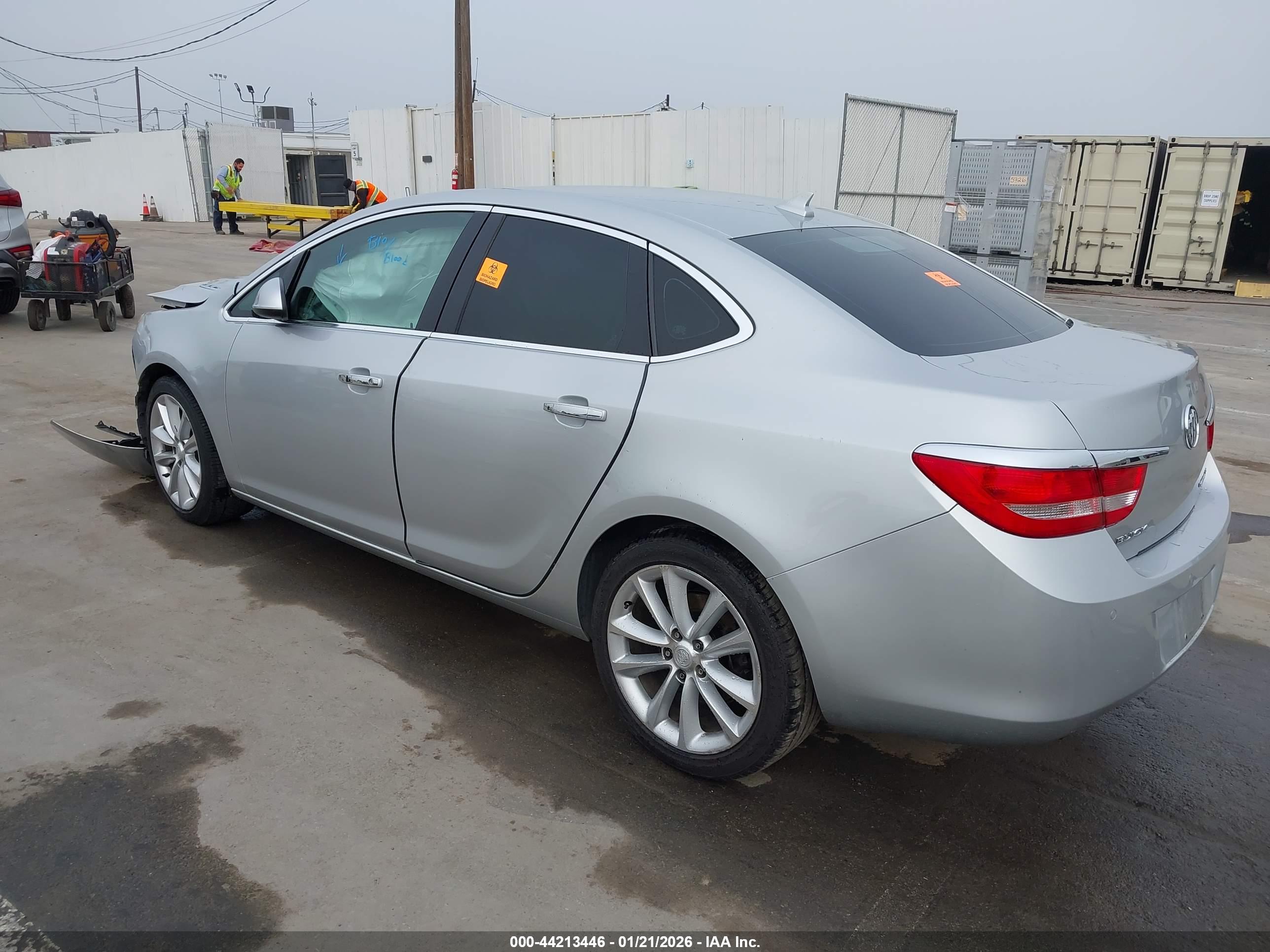 BUICK VERANO image 3