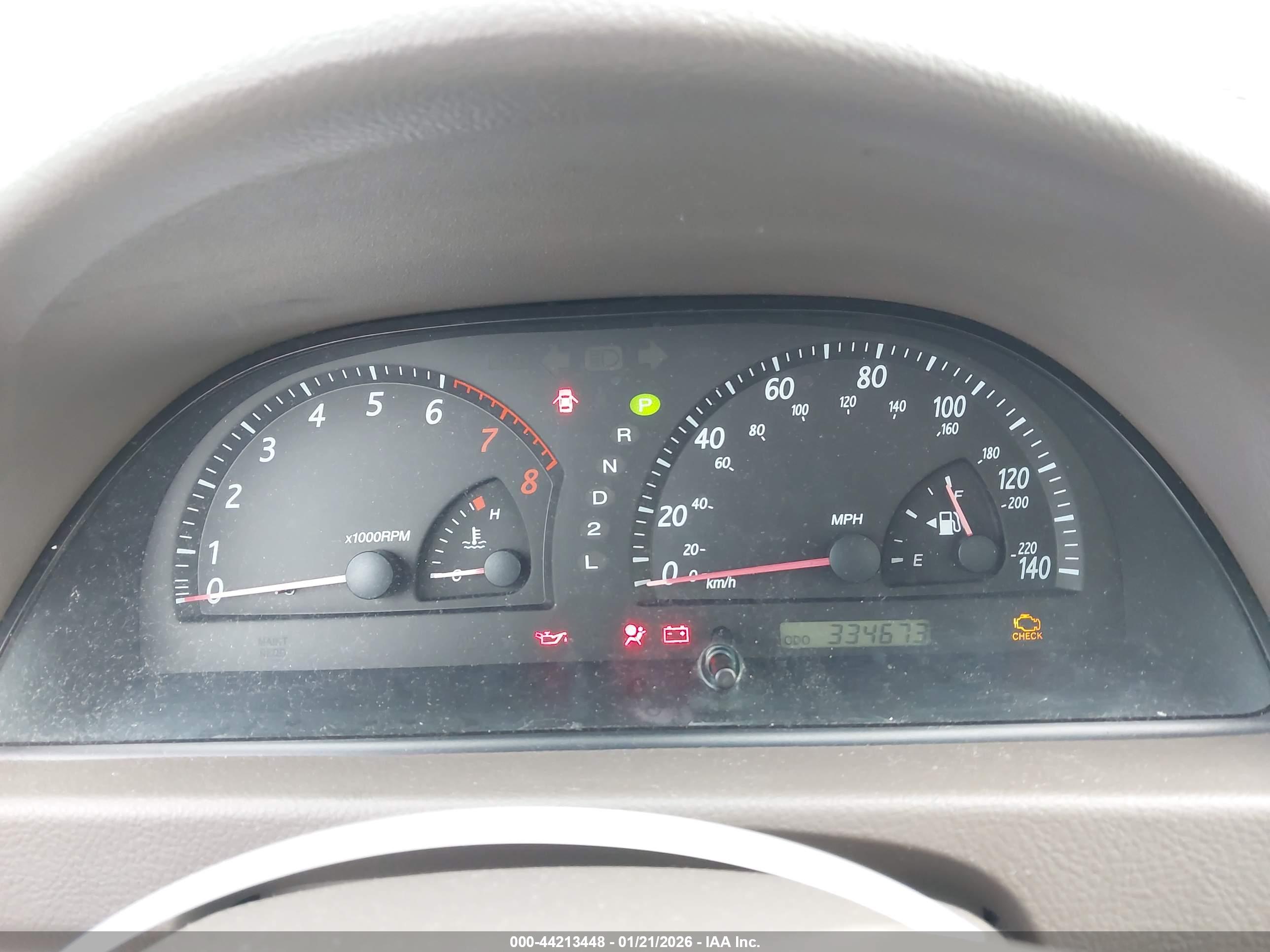 TOYOTA CAMRY image 7