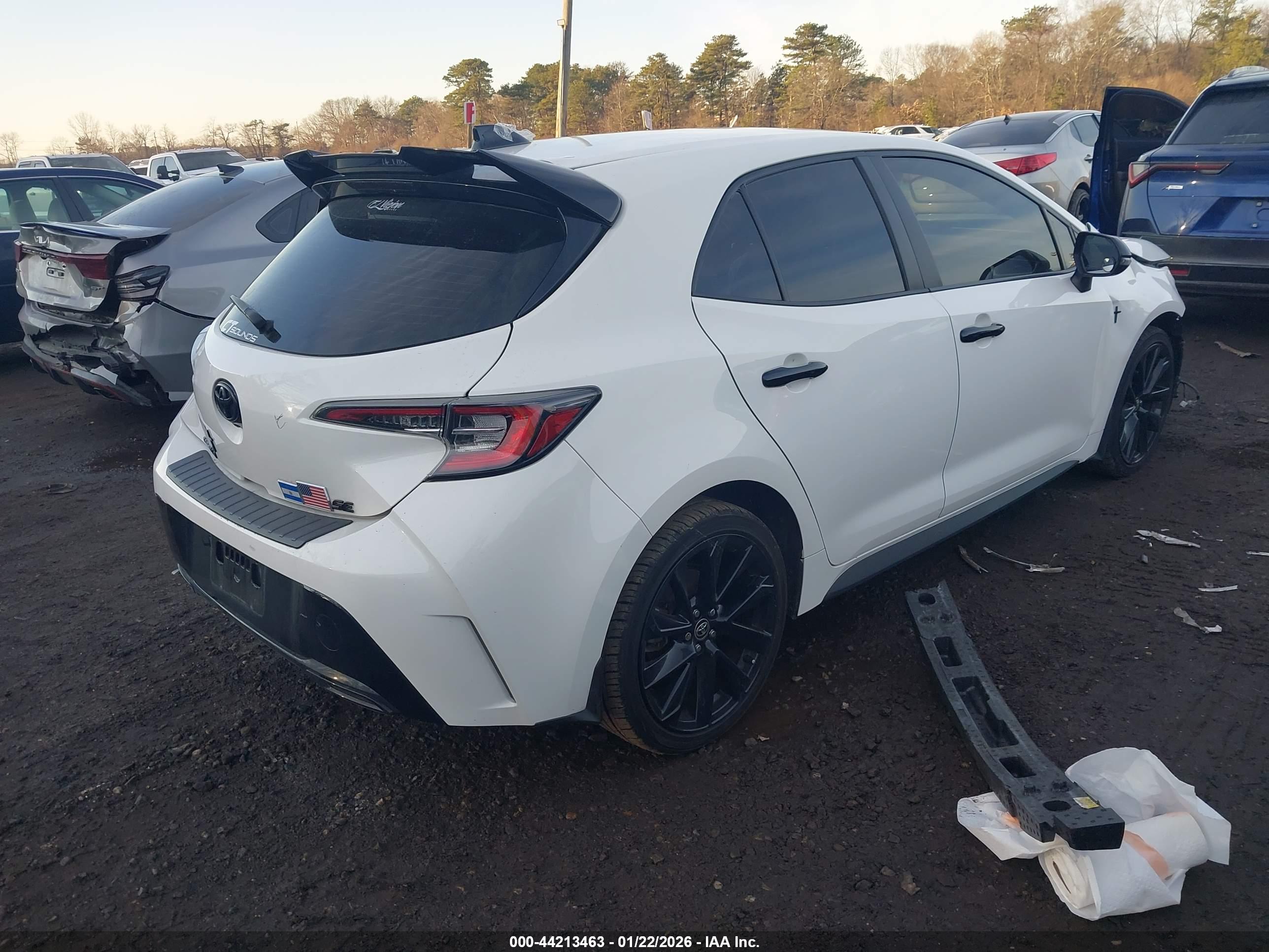 TOYOTA COROLLA image 4