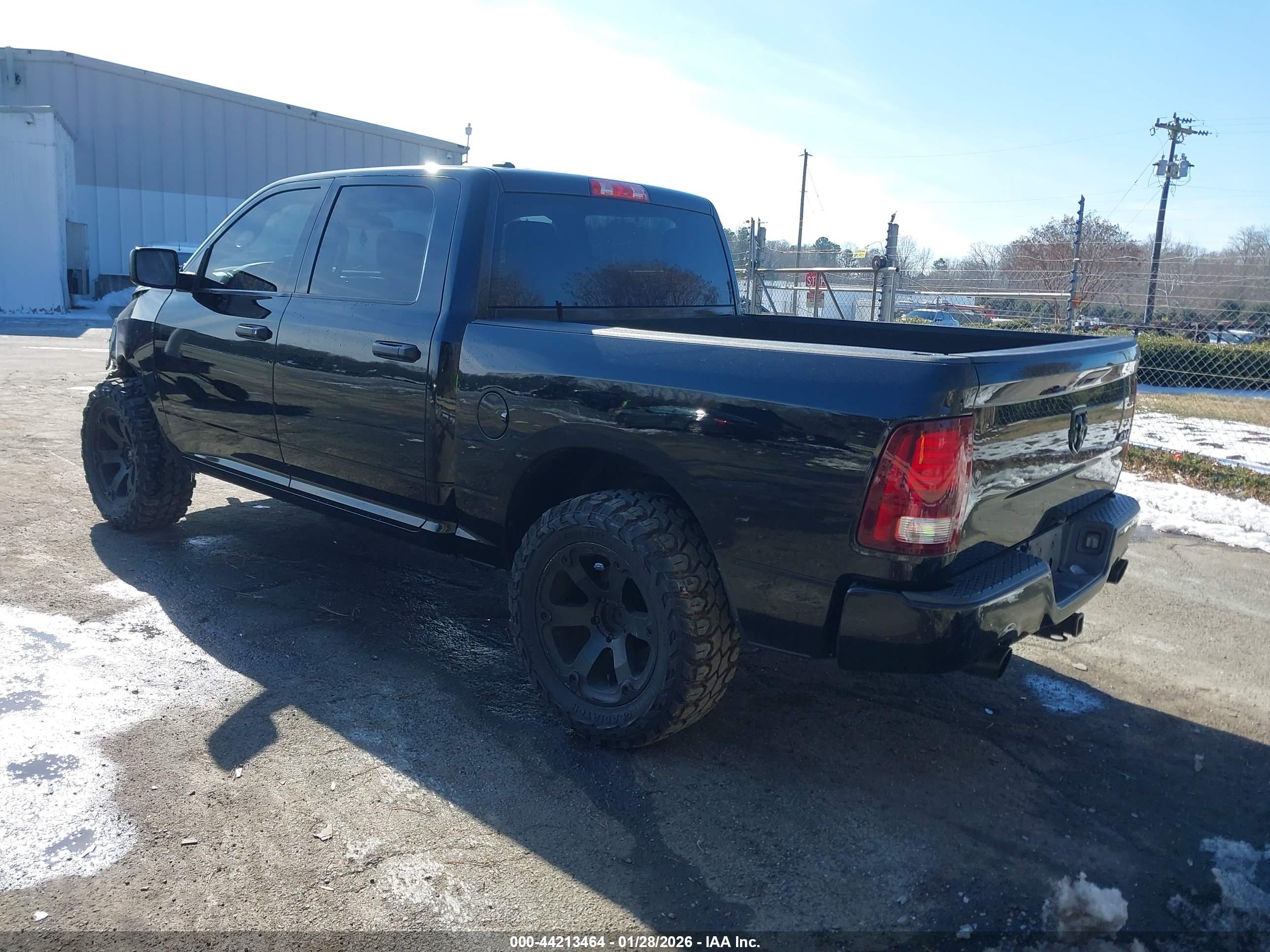 RAM 1500 image 3