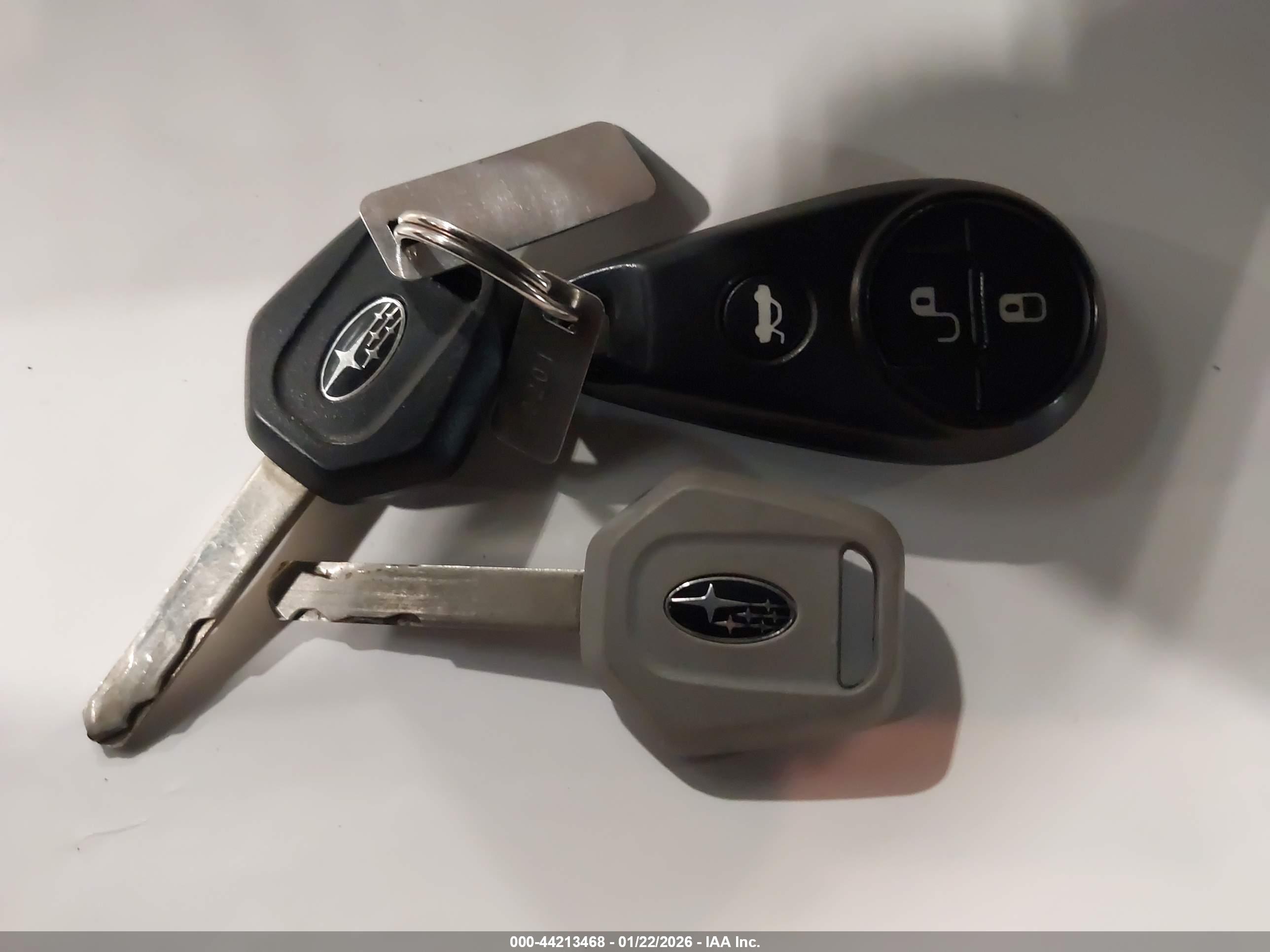SUBARU FORESTER image 11