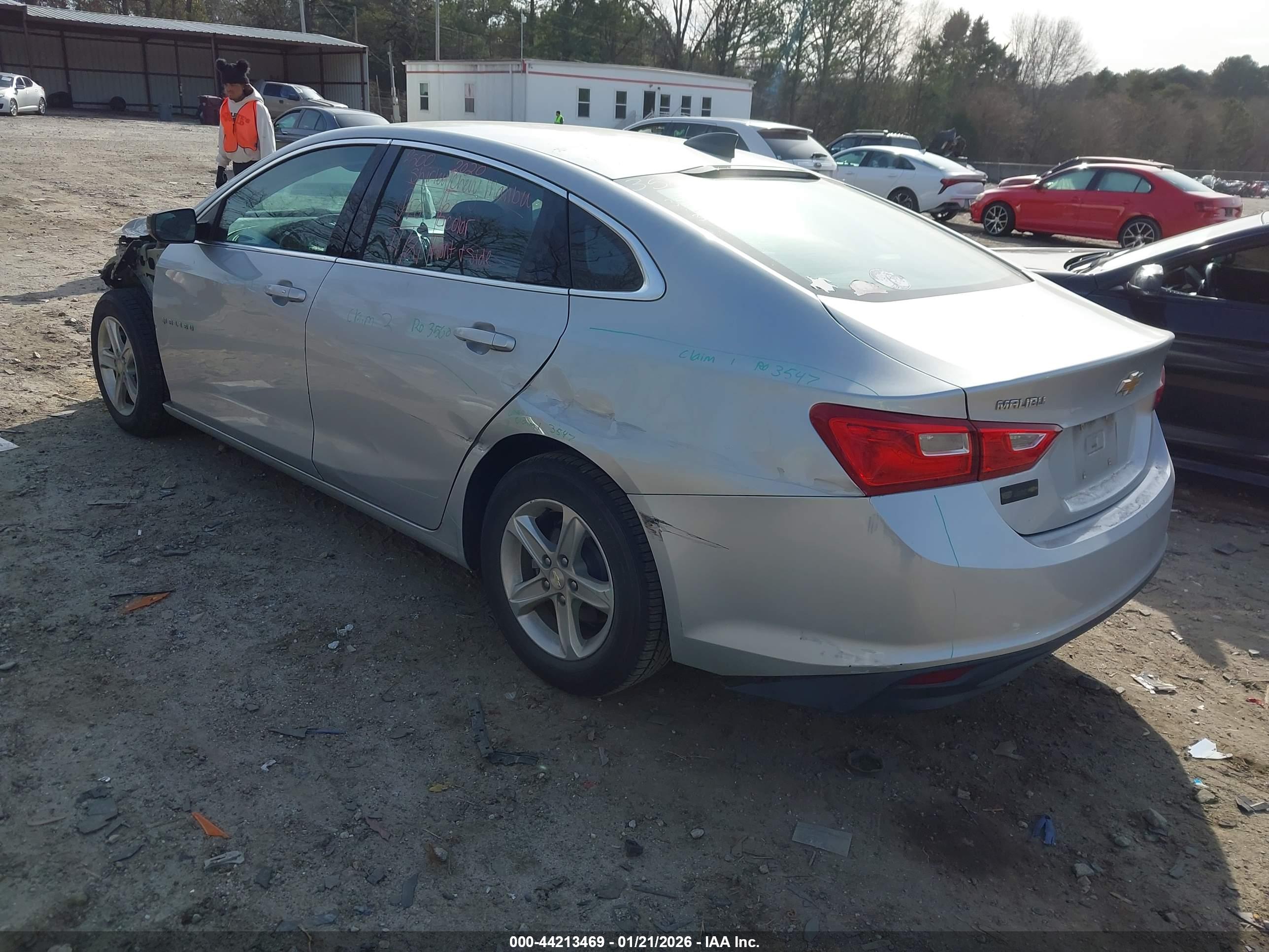 CHEVROLET MALIBU image 3