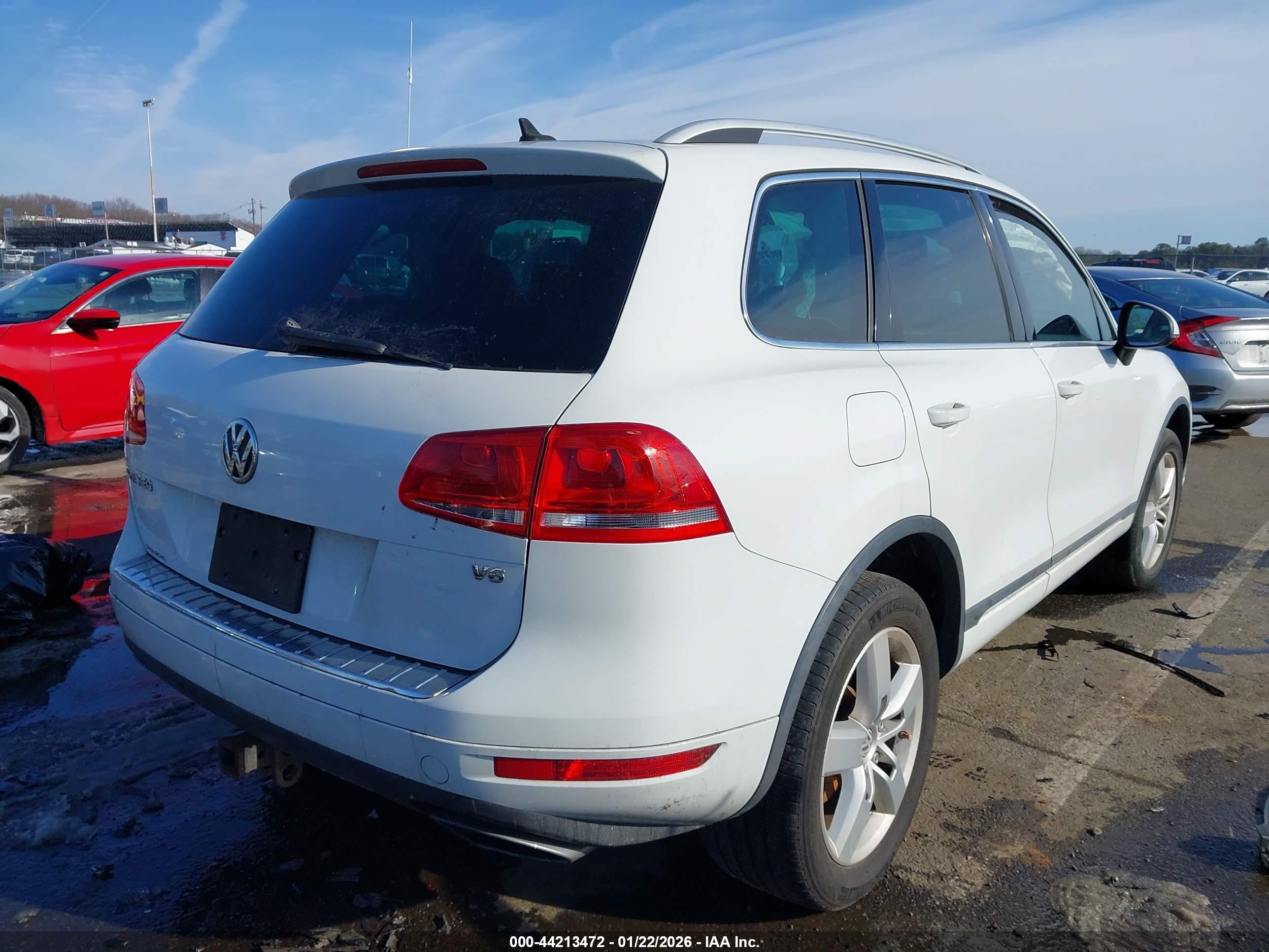 VOLKSWAGEN TOUAREG image 4