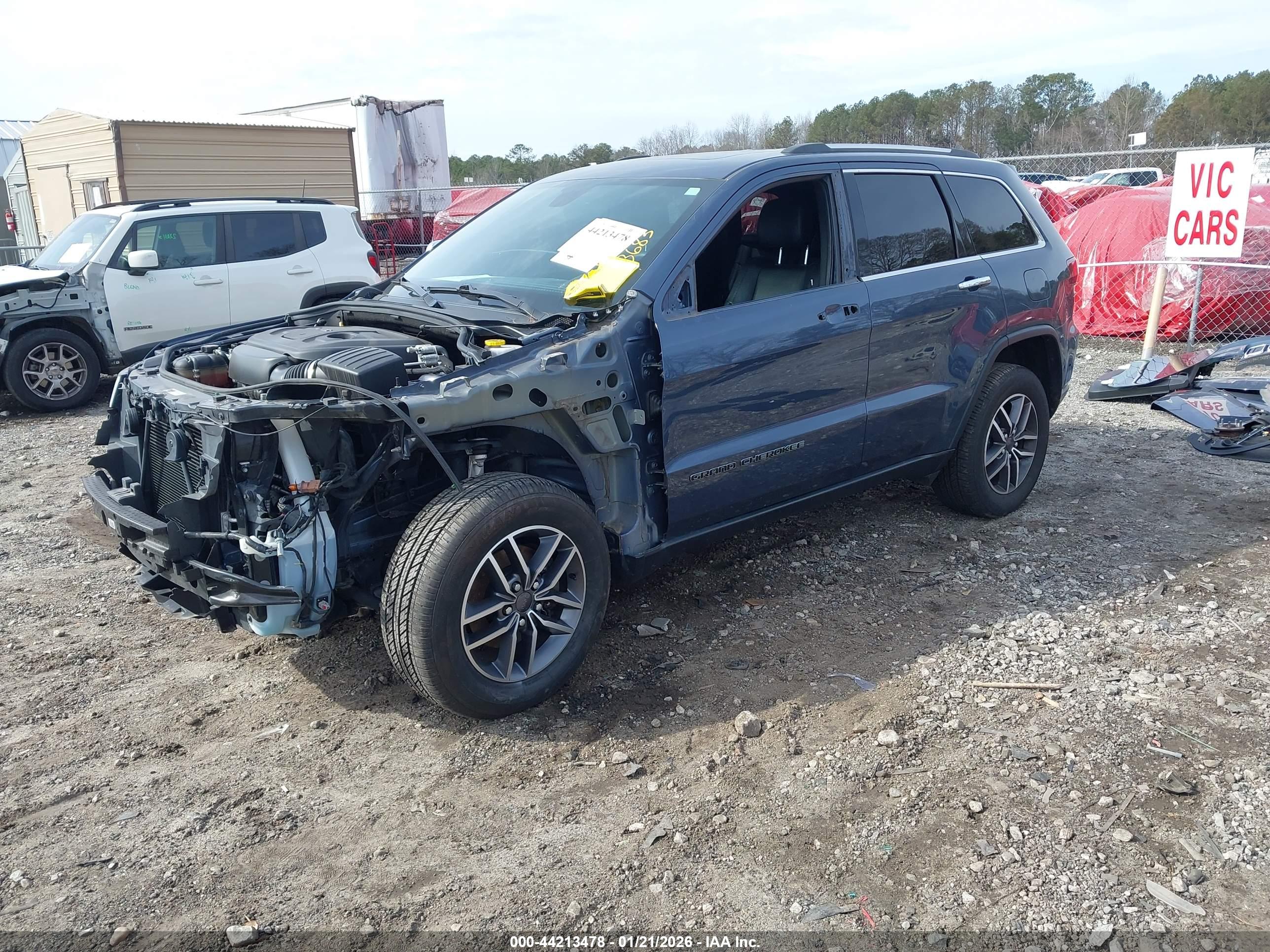 JEEP GRAND image 2