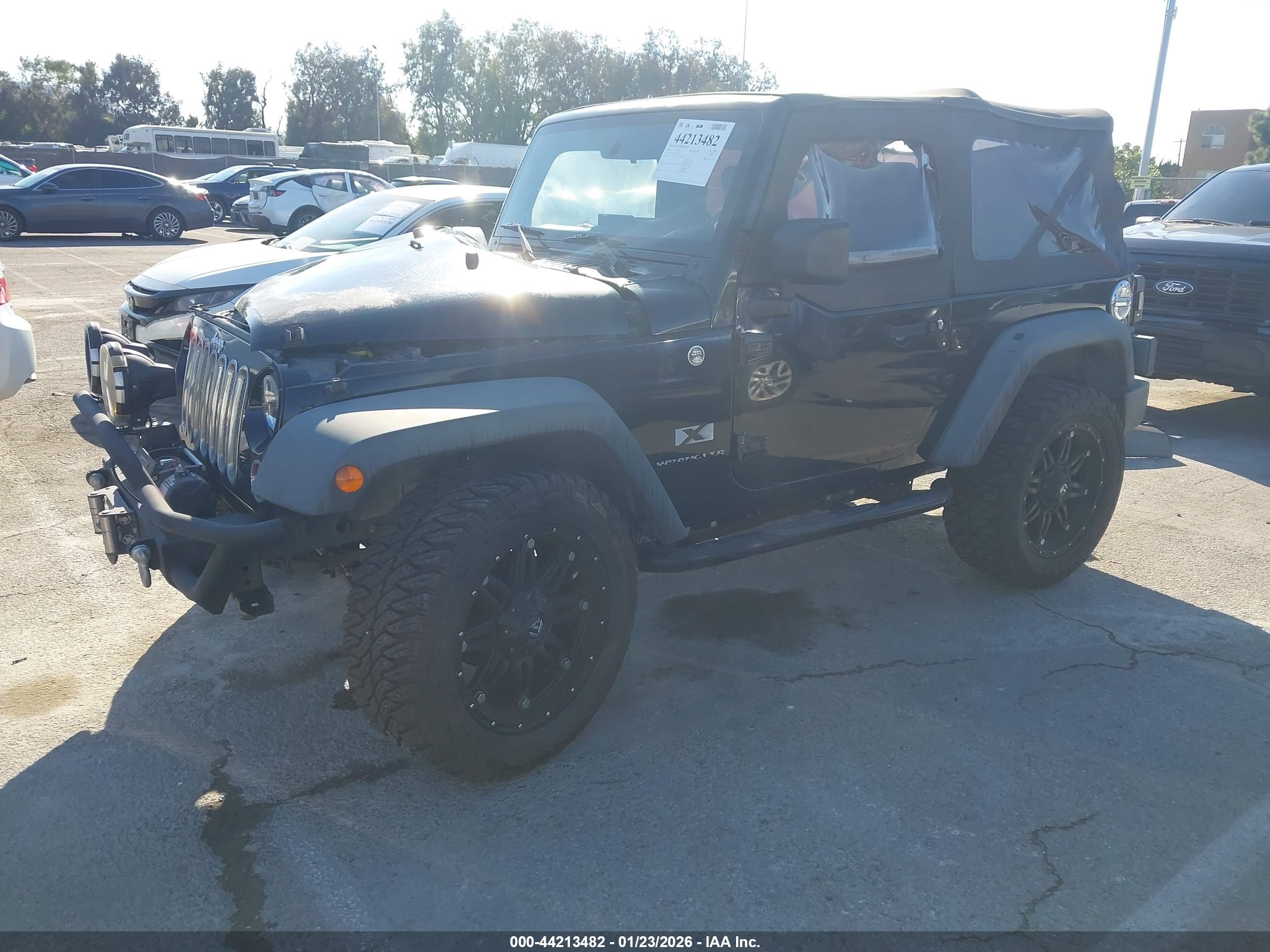 JEEP WRANGLER image 2