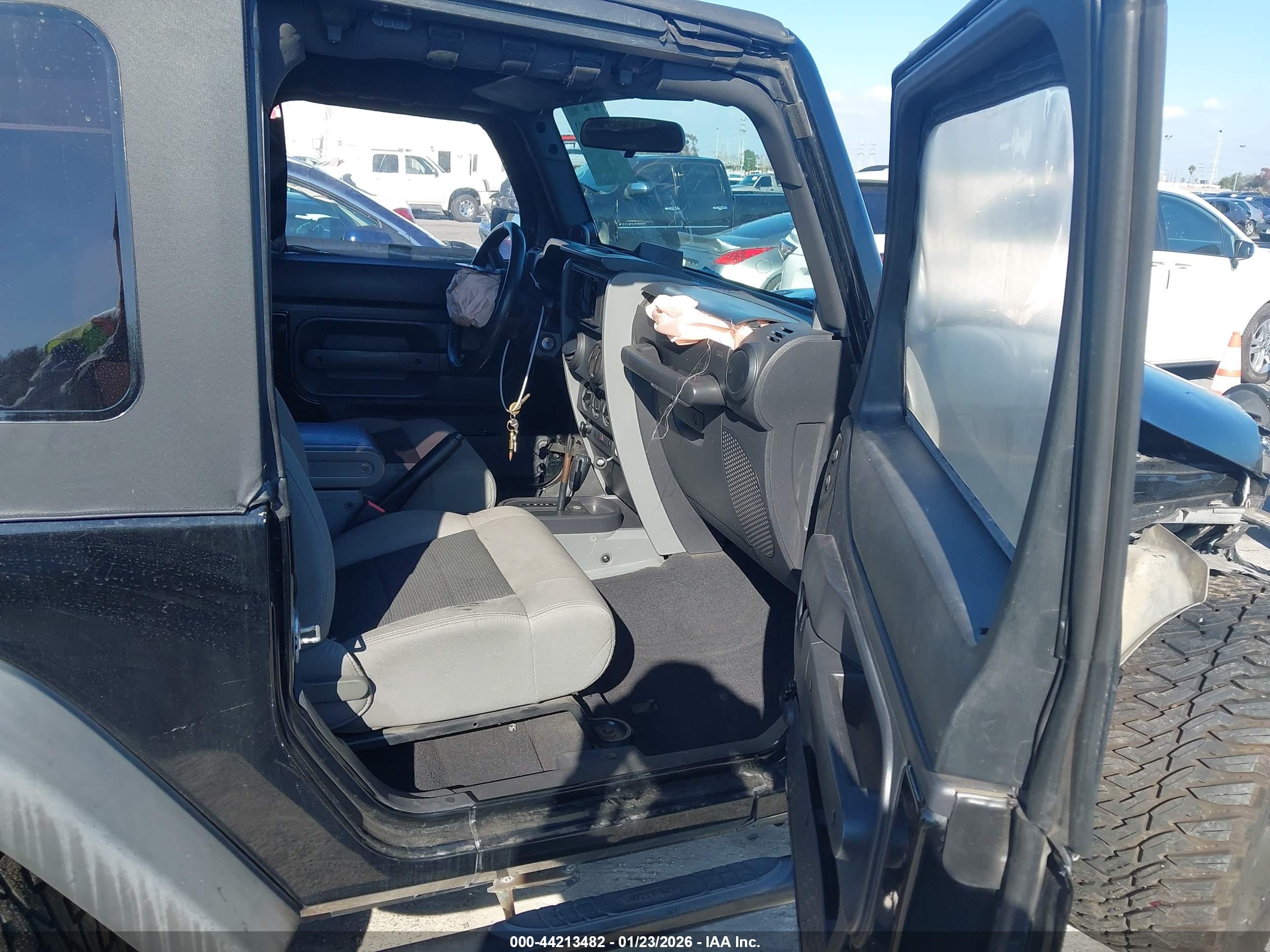 JEEP WRANGLER image 5