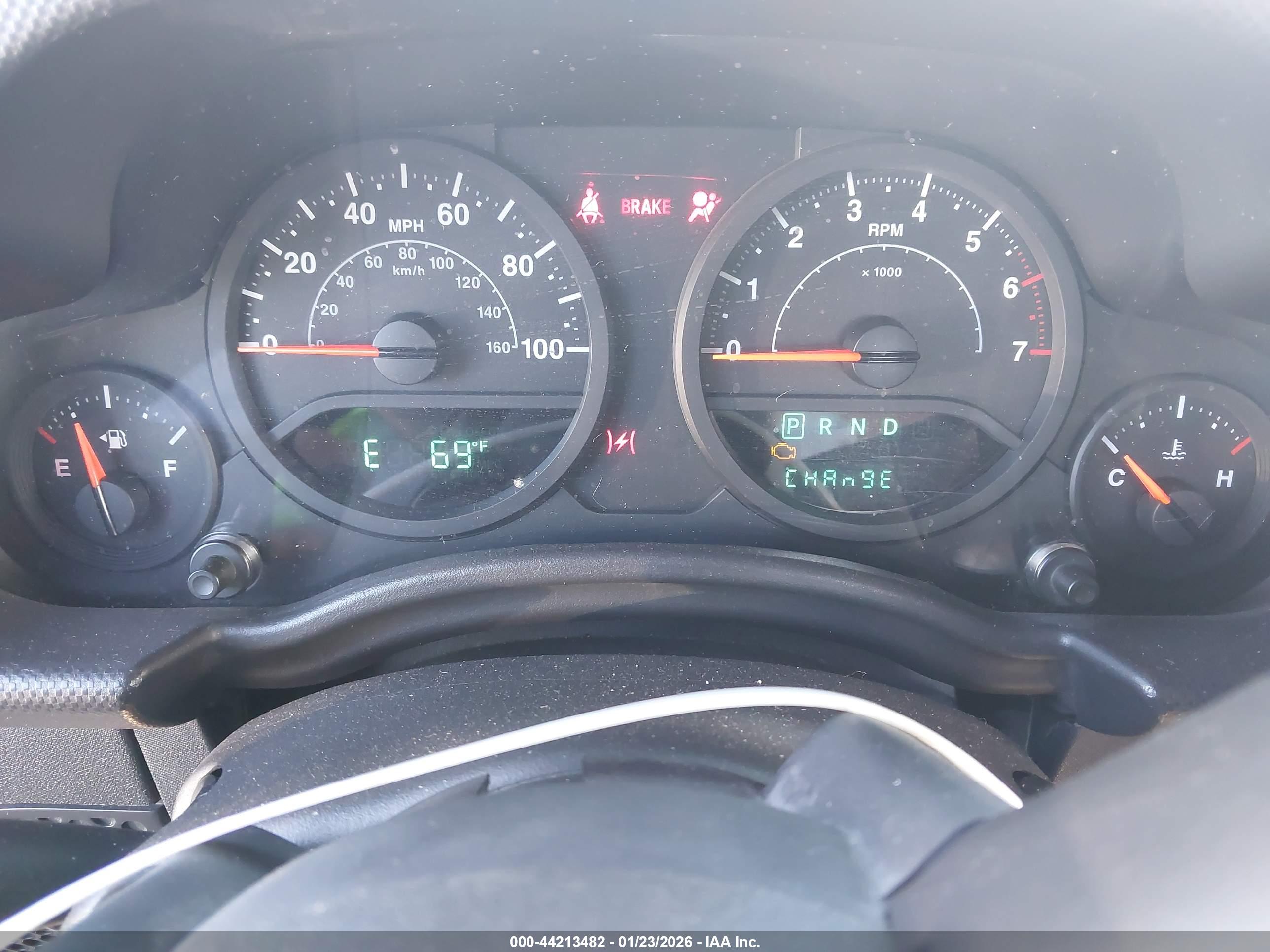 JEEP WRANGLER image 7