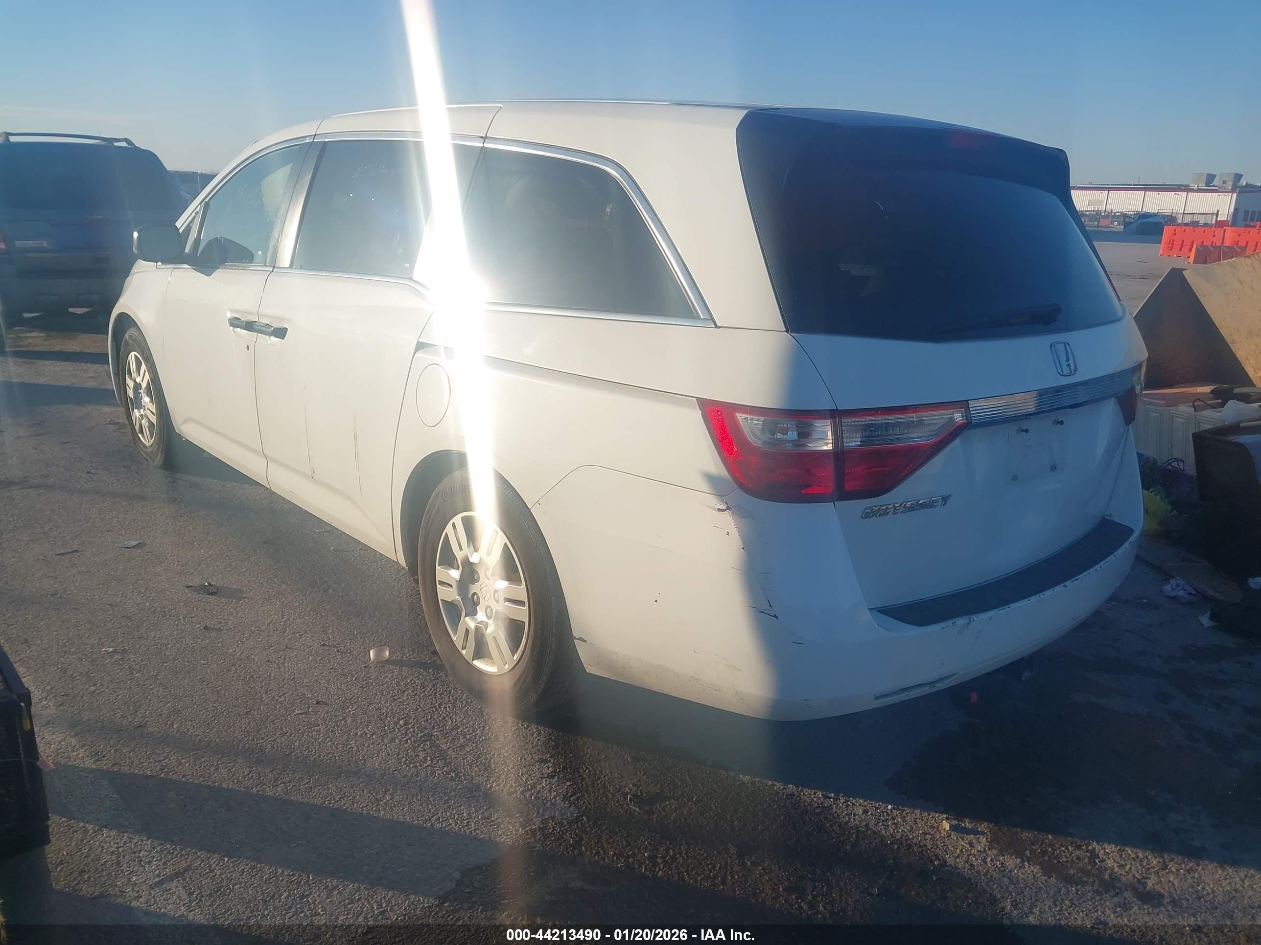 HONDA ODYSSEY image 3