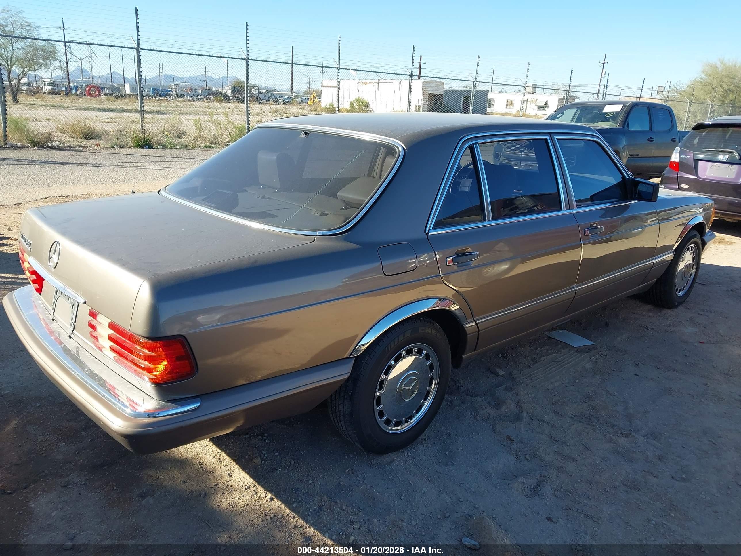 MERCEDES-BENZ 420 image 4