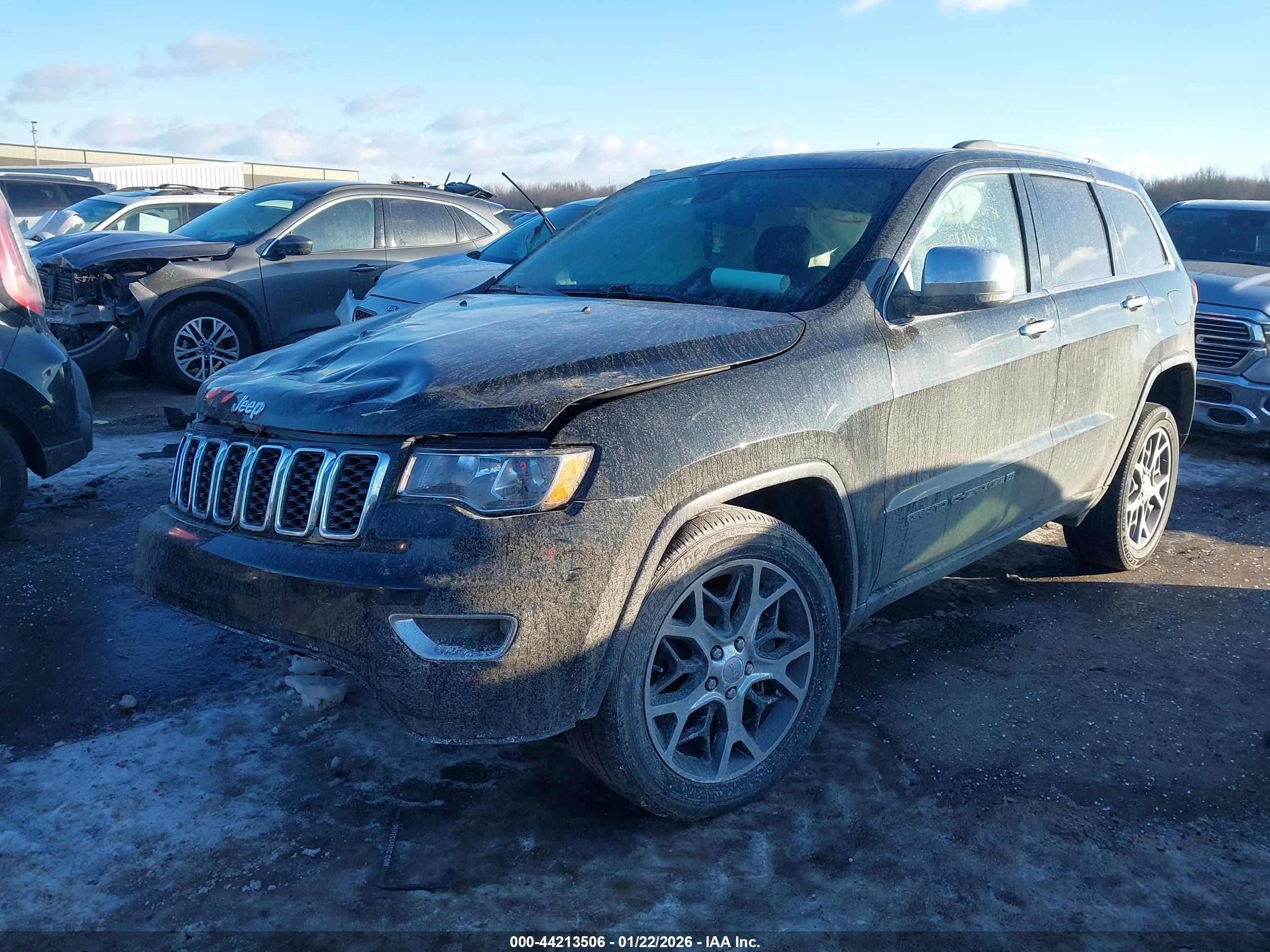 JEEP GRAND image 2