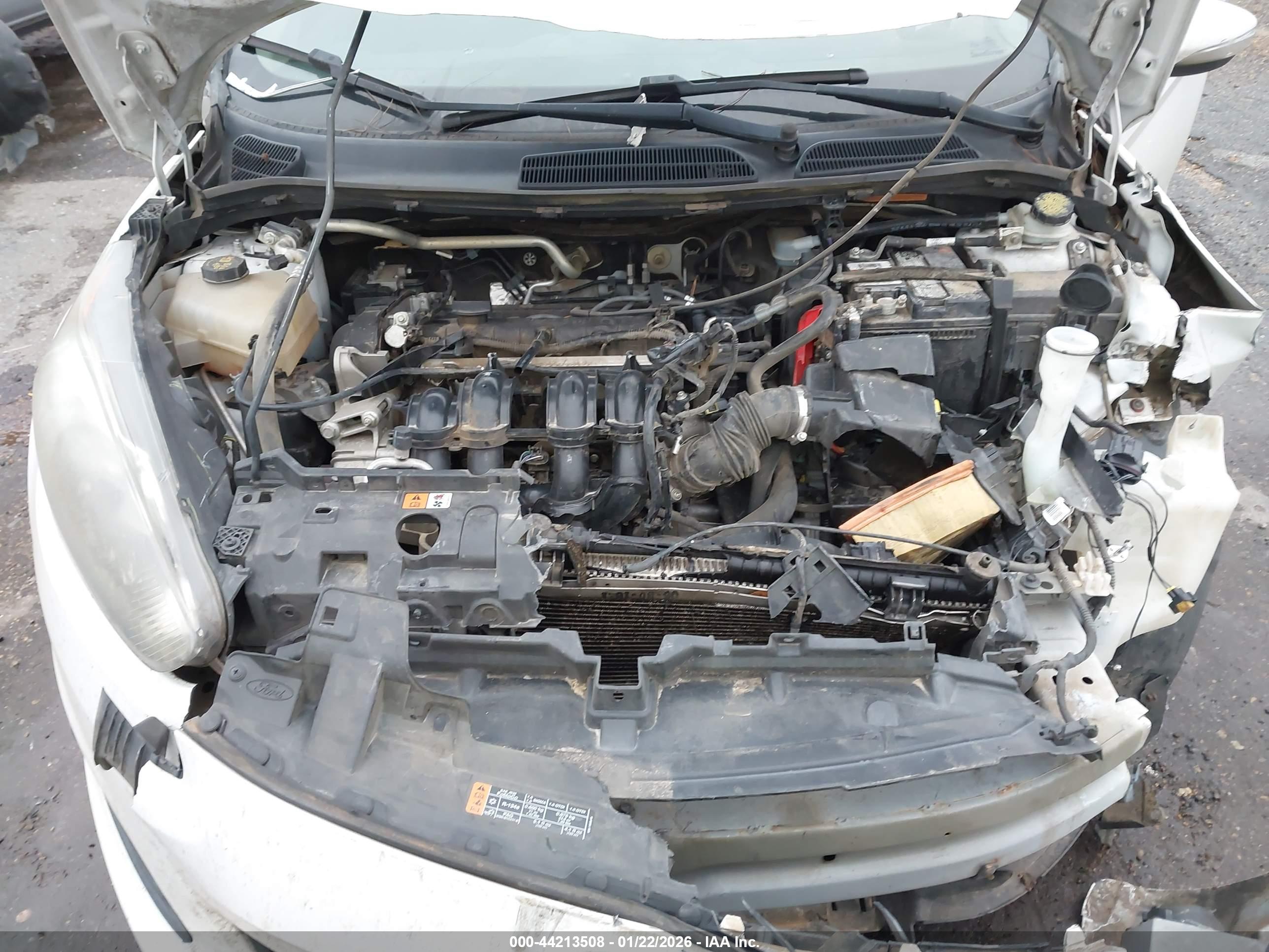 FORD FIESTA image 10