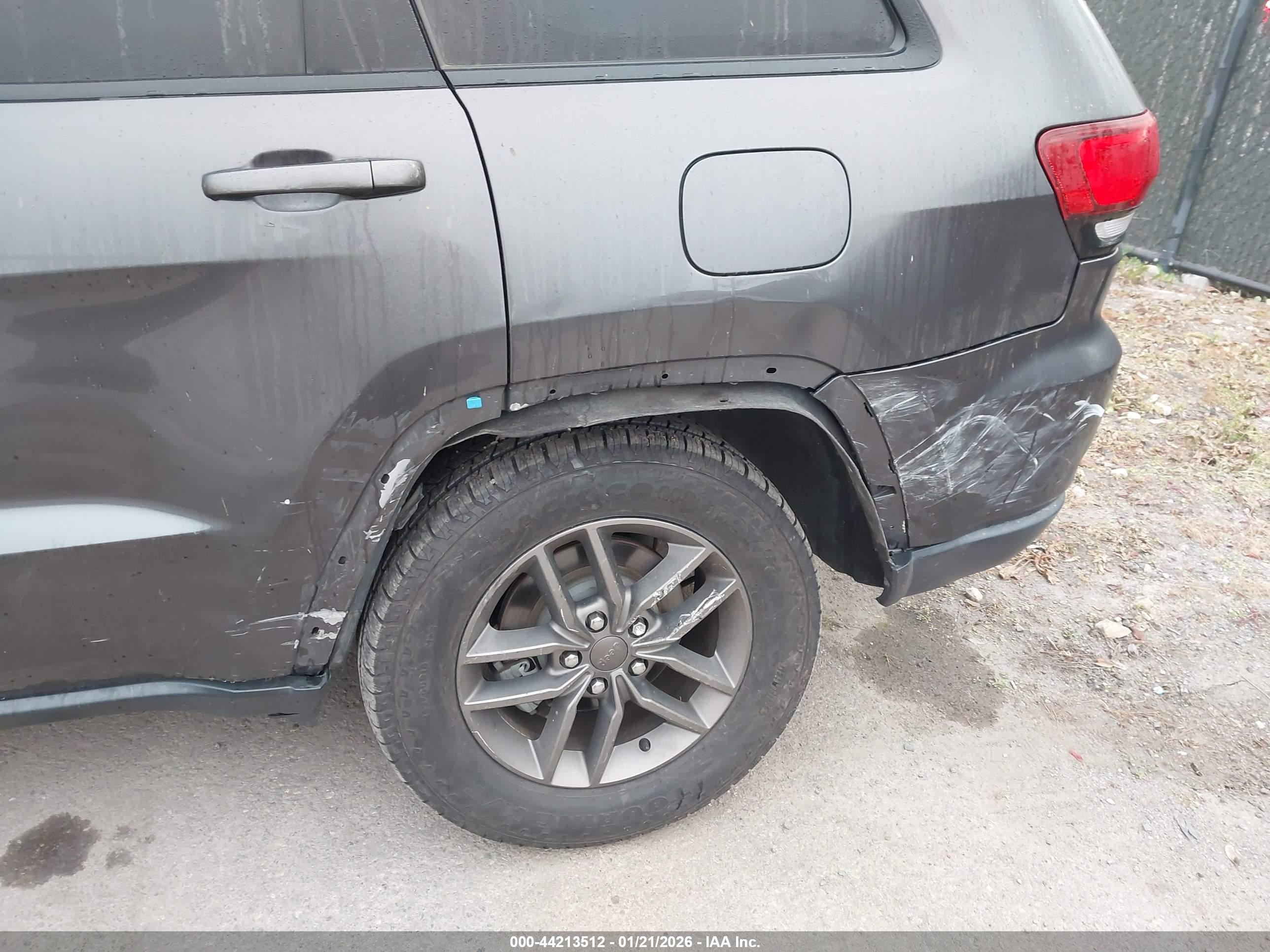 JEEP GRAND image 6