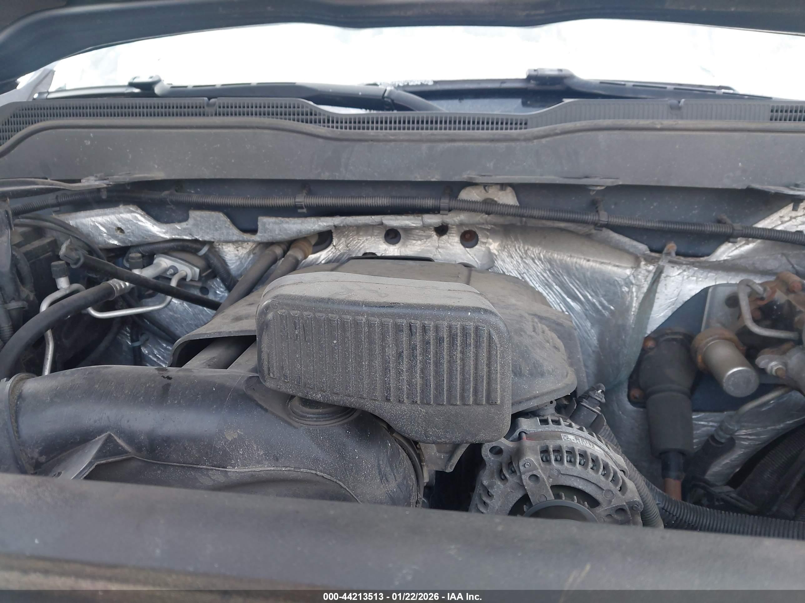 CHEVROLET SILVERADO image 10