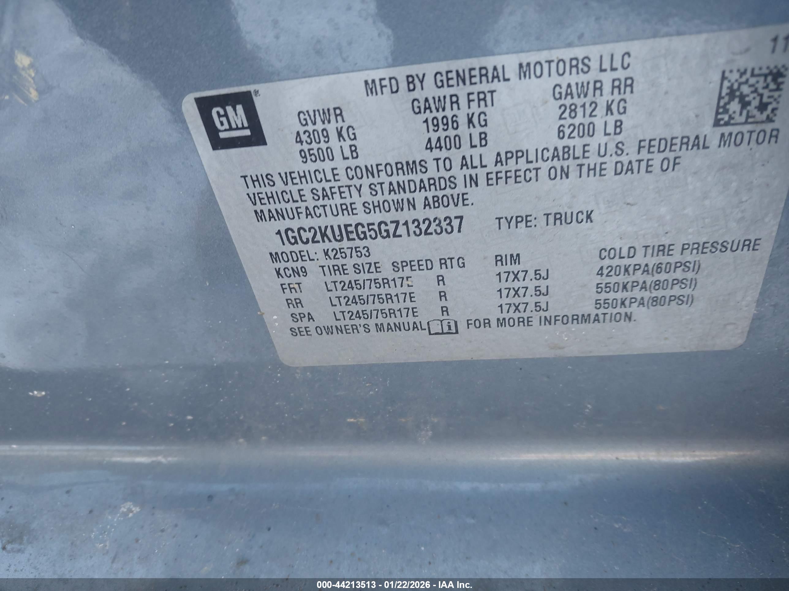 CHEVROLET SILVERADO image 9
