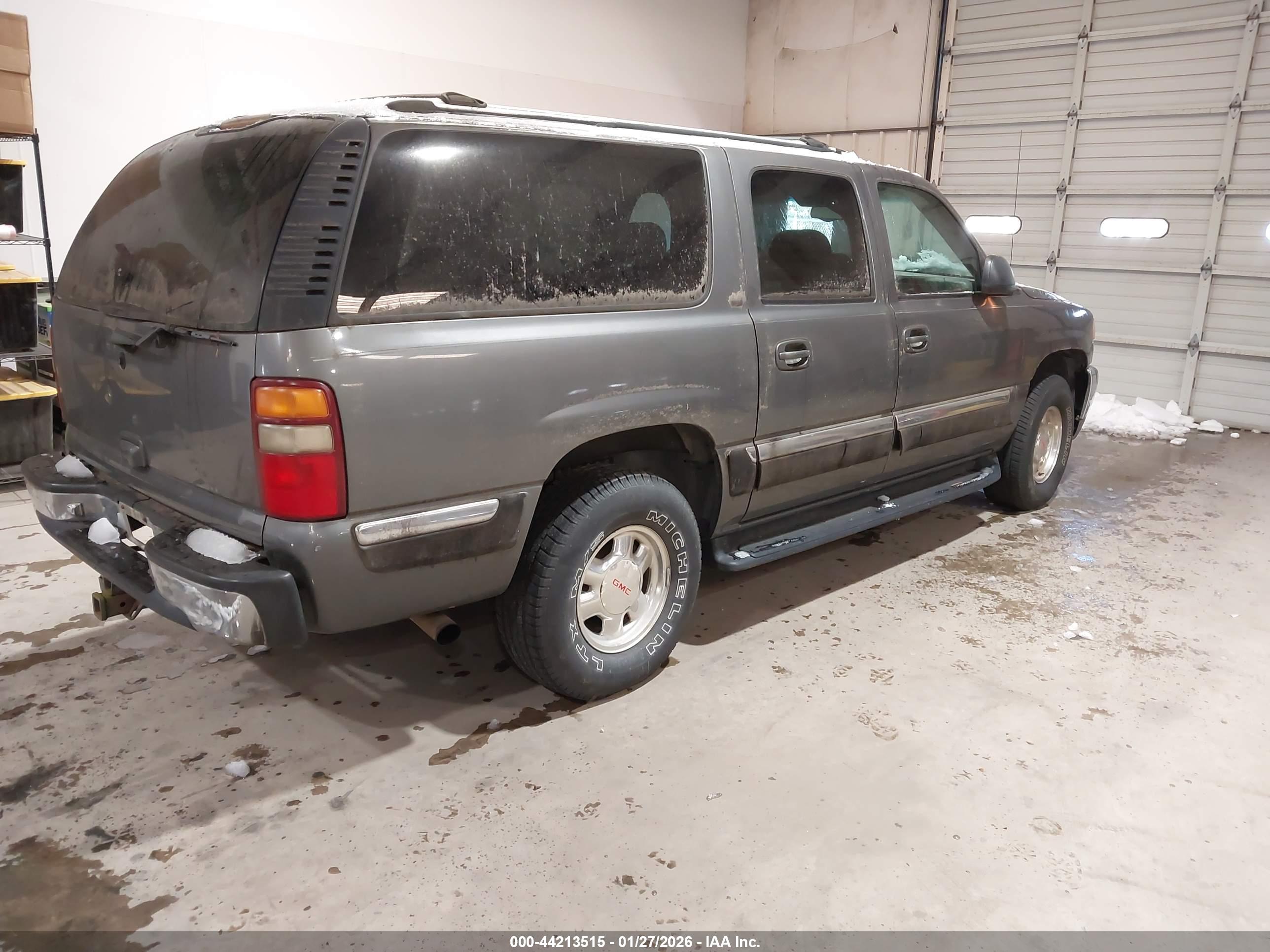 GMC YUKON image 4