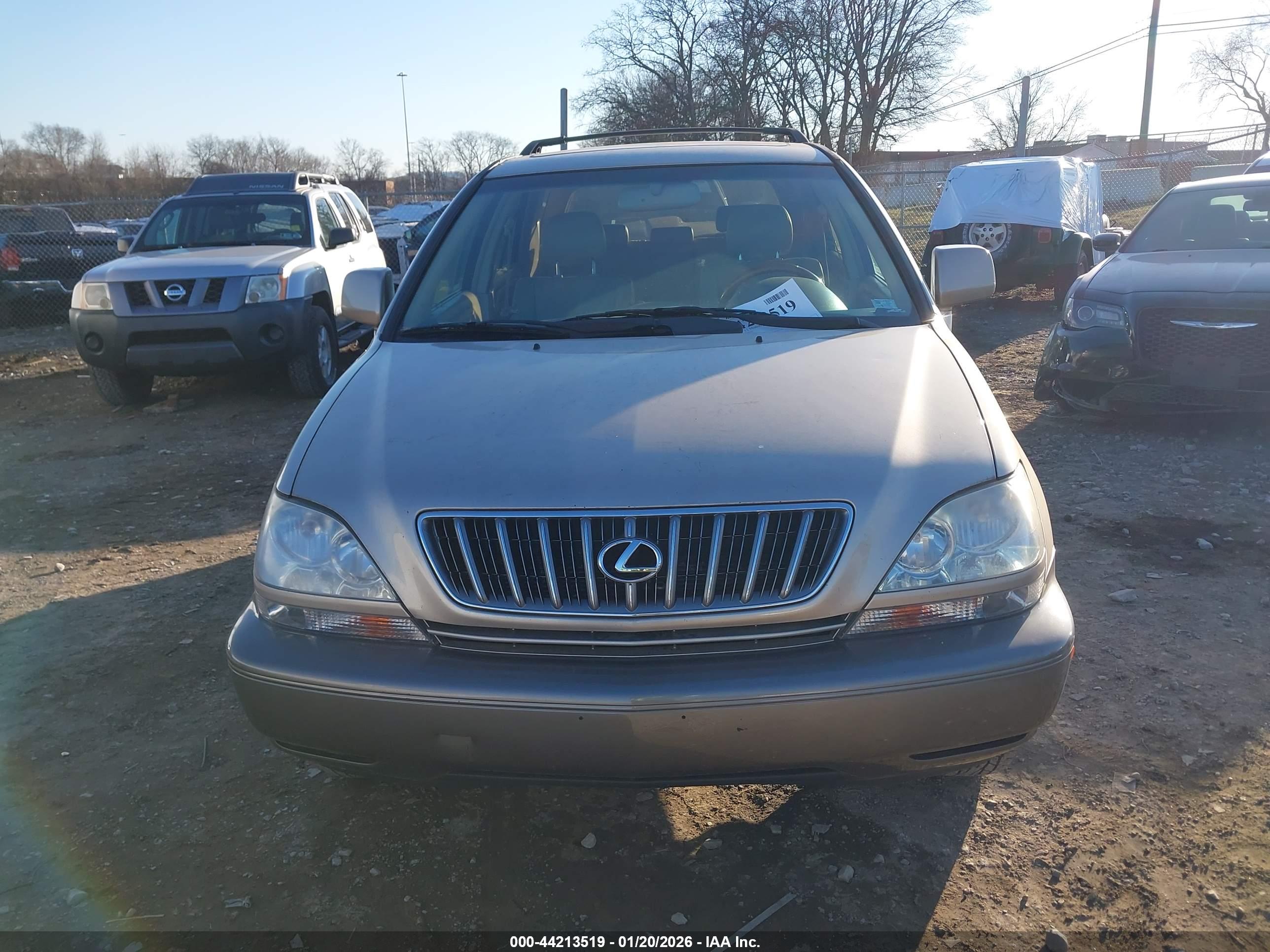 LEXUS RX image 6