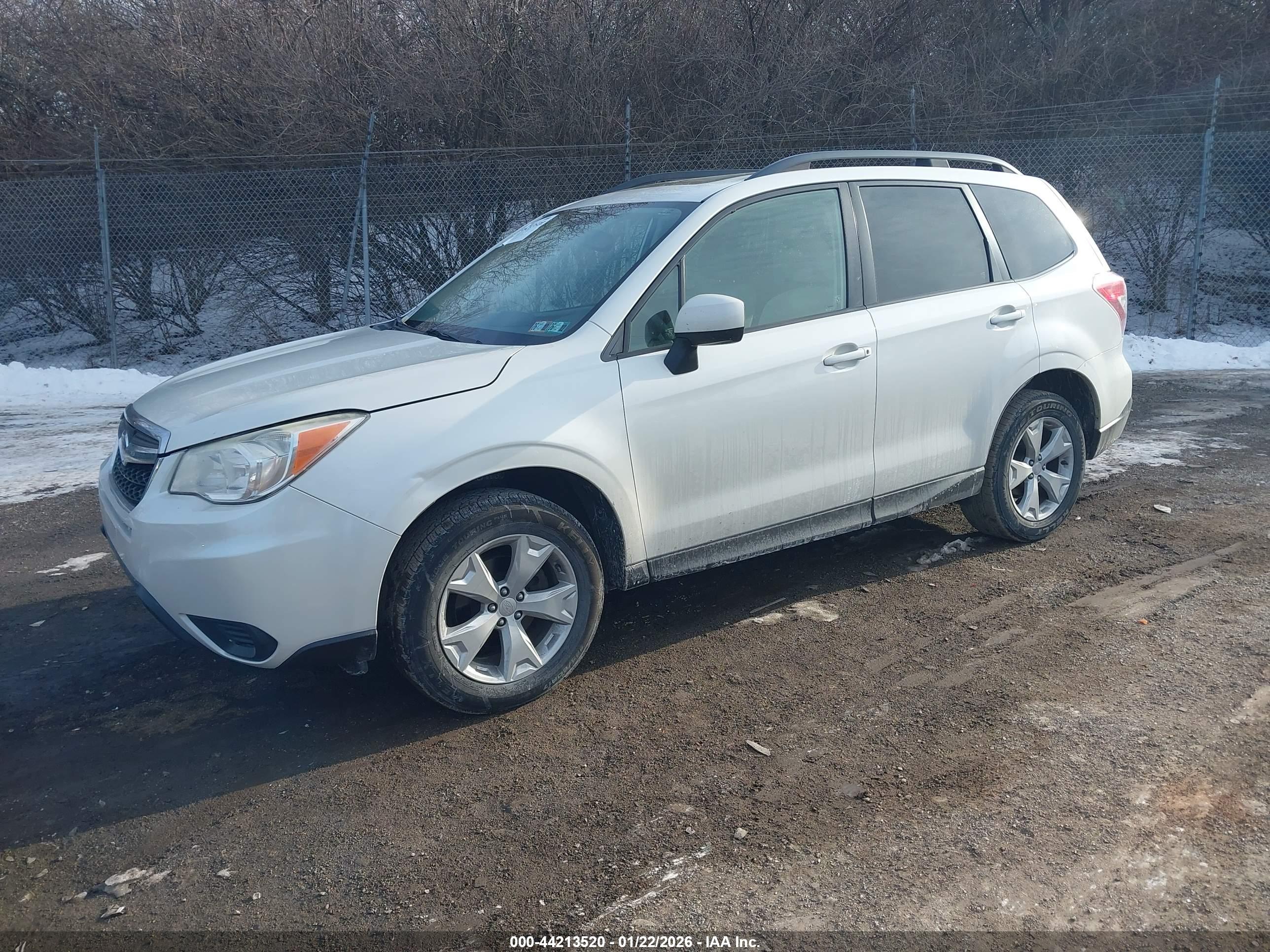 SUBARU FORESTER image 2