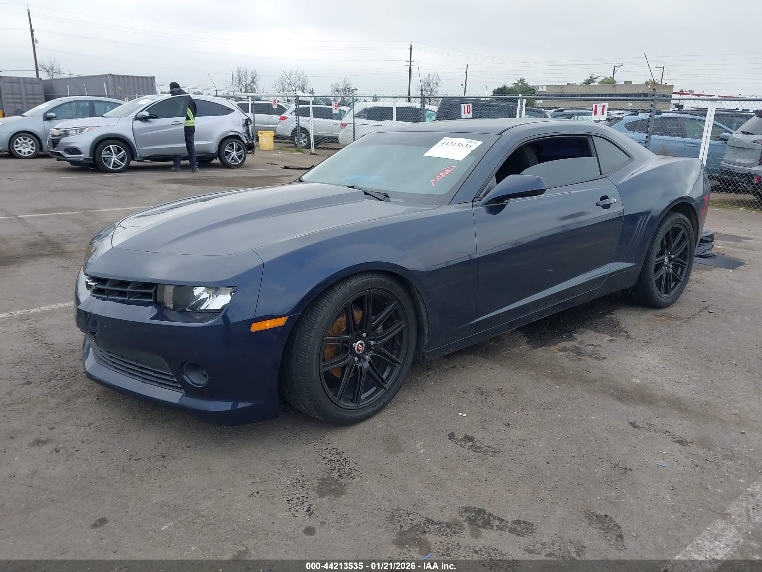 CHEVROLET CAMARO image 2