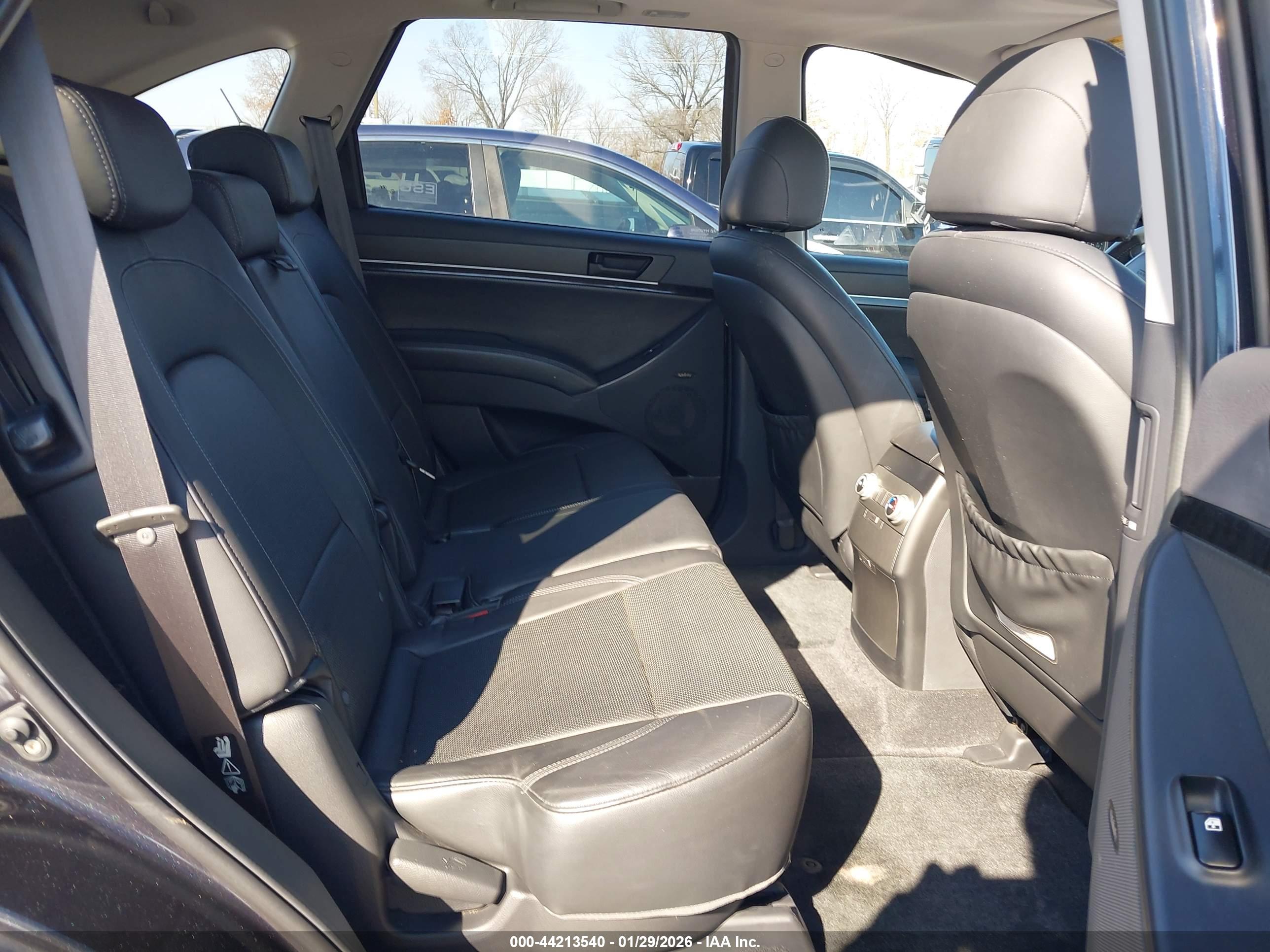 HYUNDAI VERACRUZ image 8