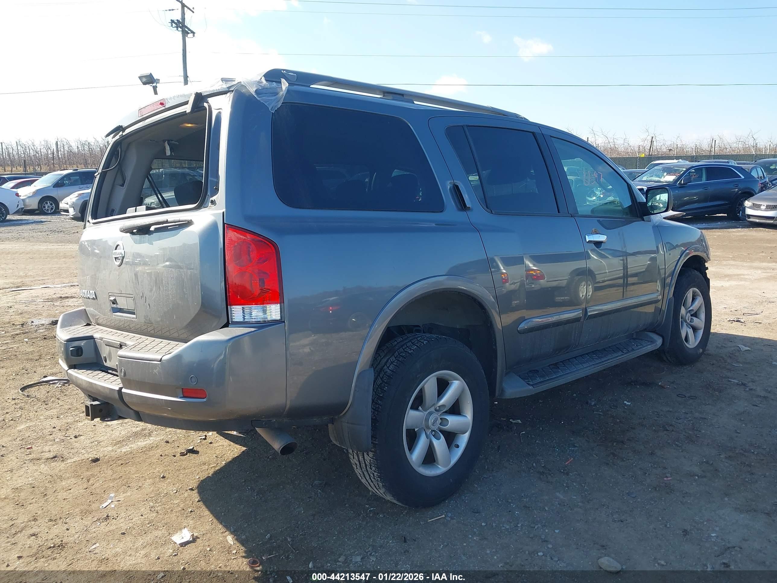 NISSAN ARMADA image 4