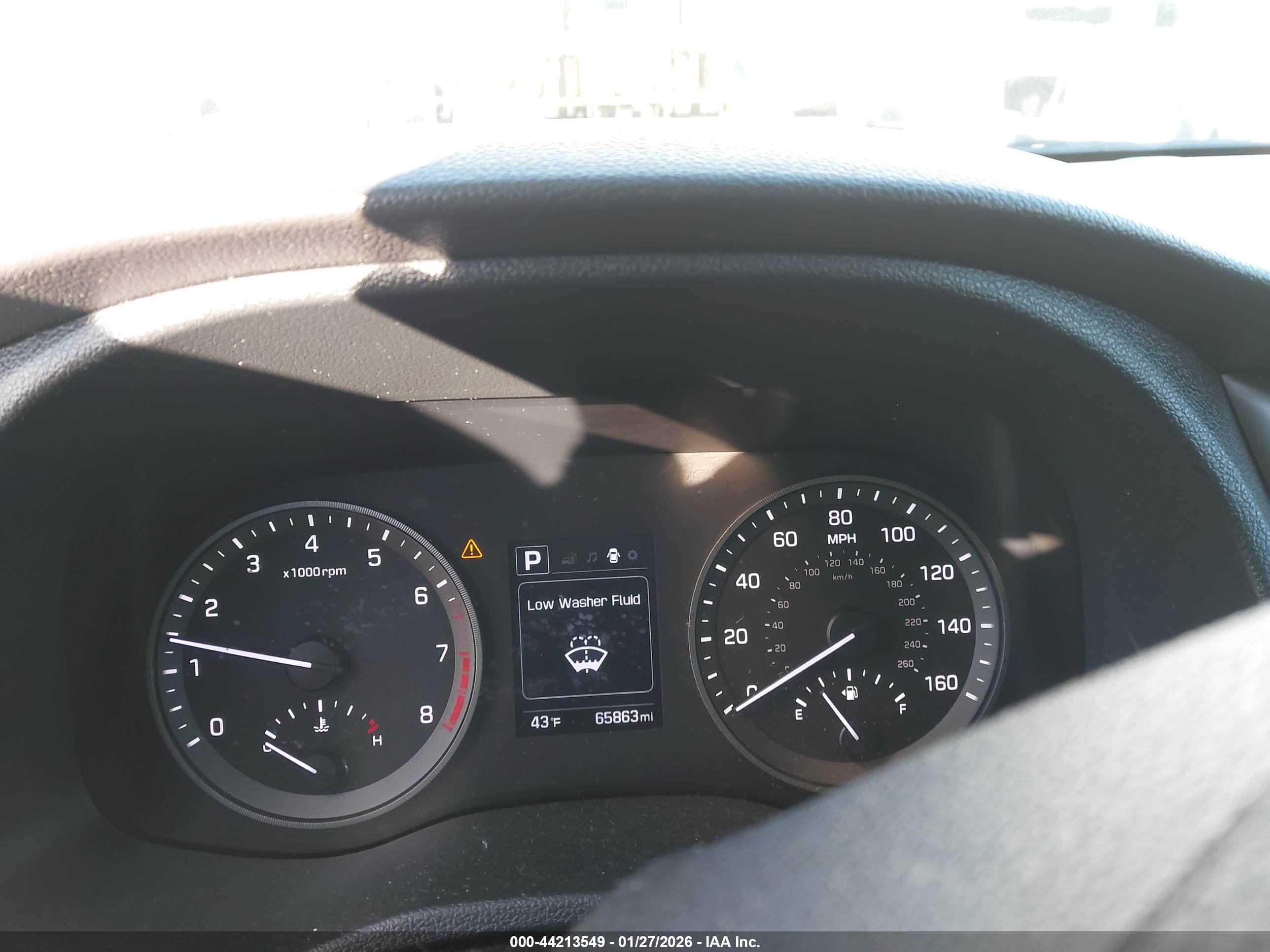 HYUNDAI TUCSON image 7