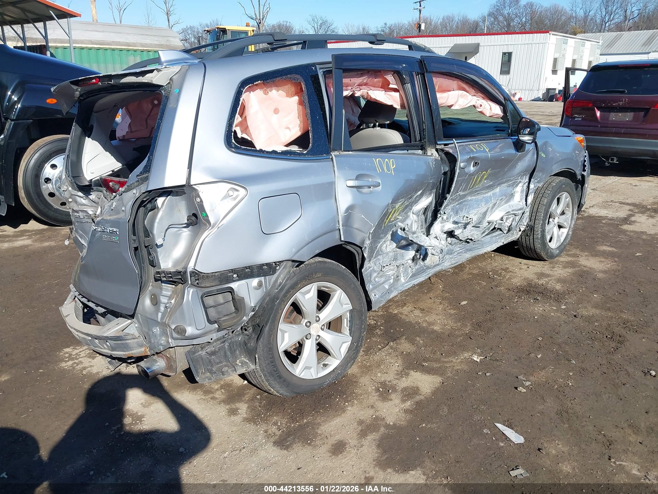 SUBARU FORESTER image 4