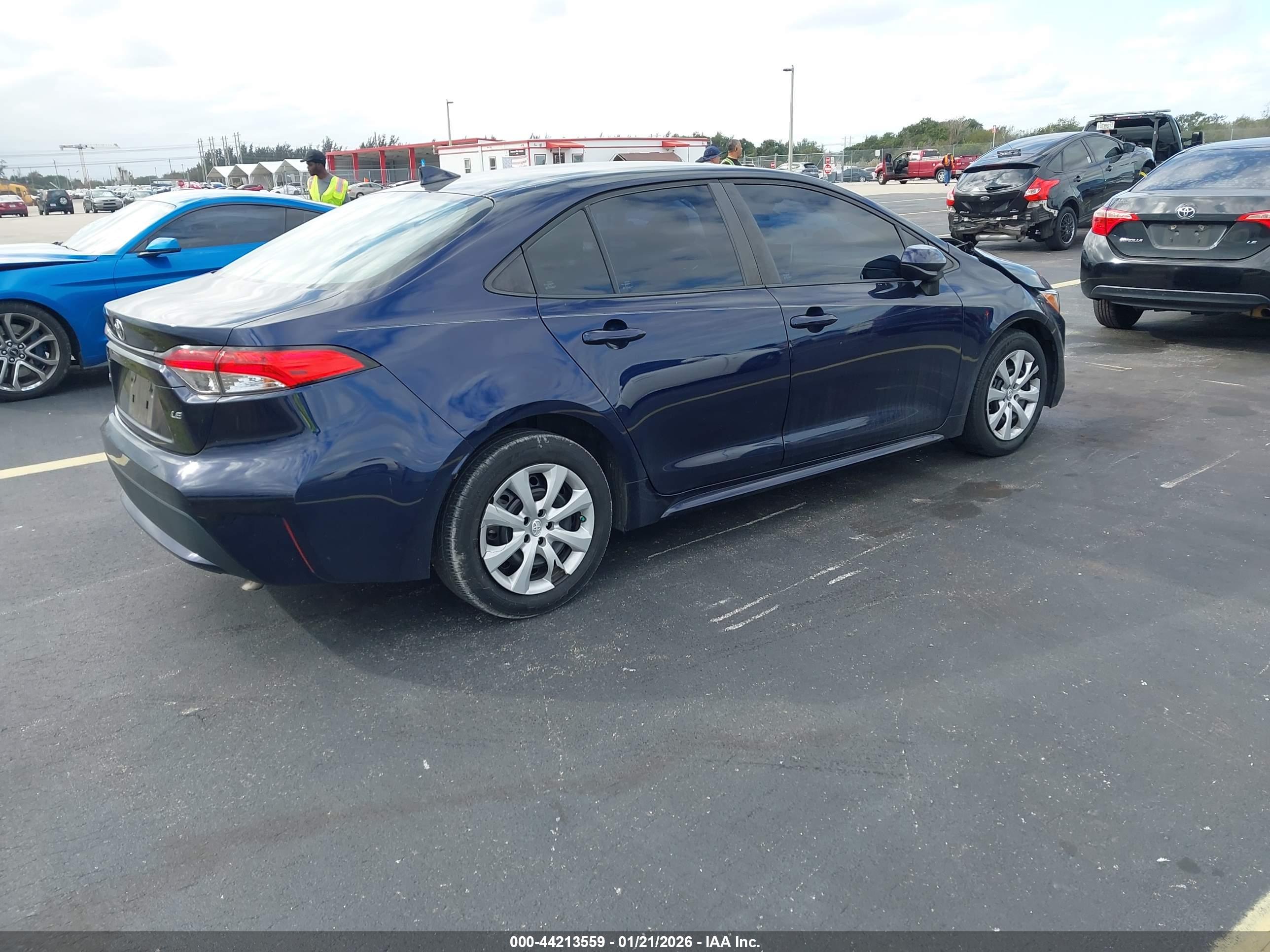 TOYOTA COROLLA image 4