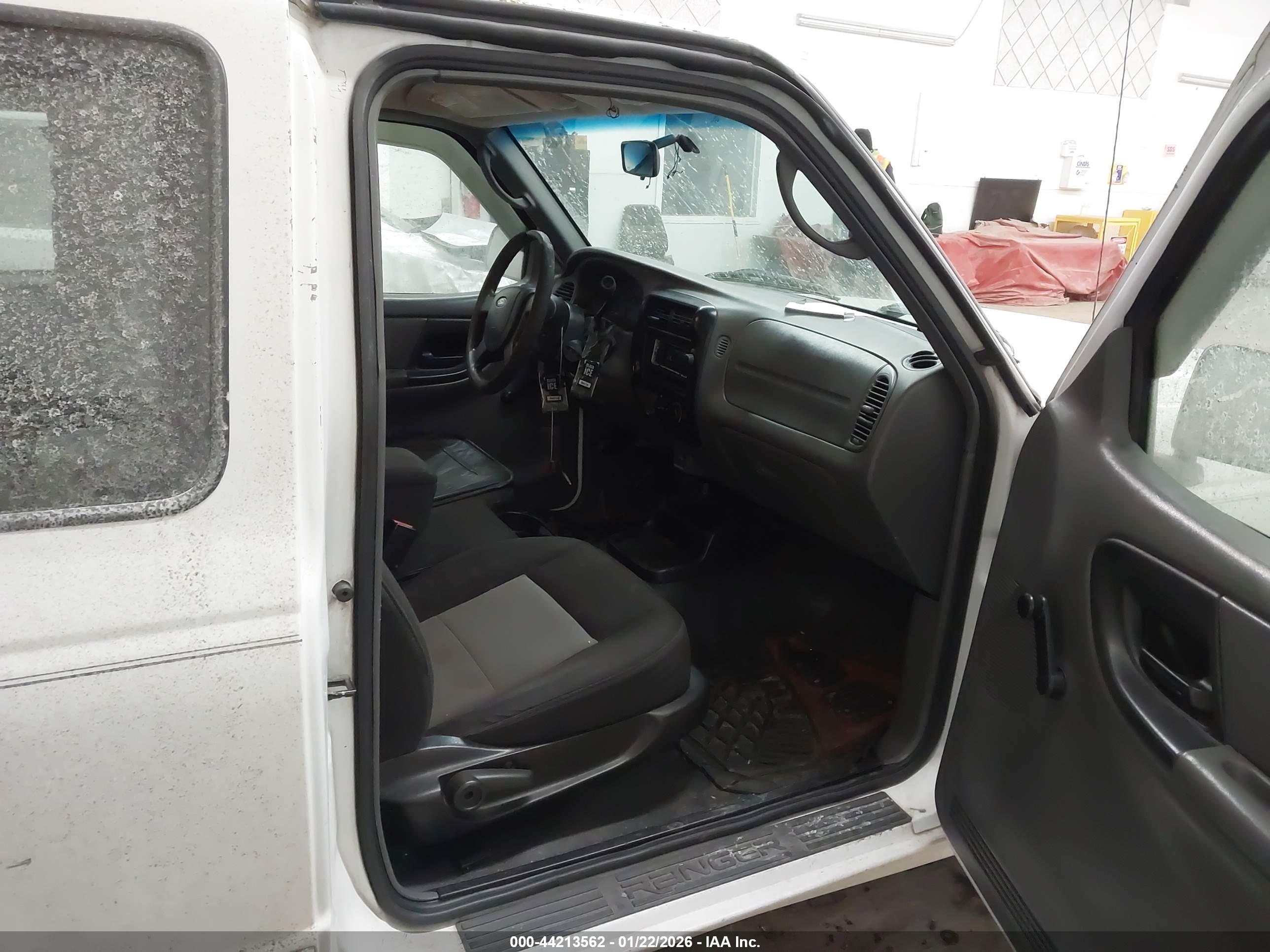 FORD RANGER image 5