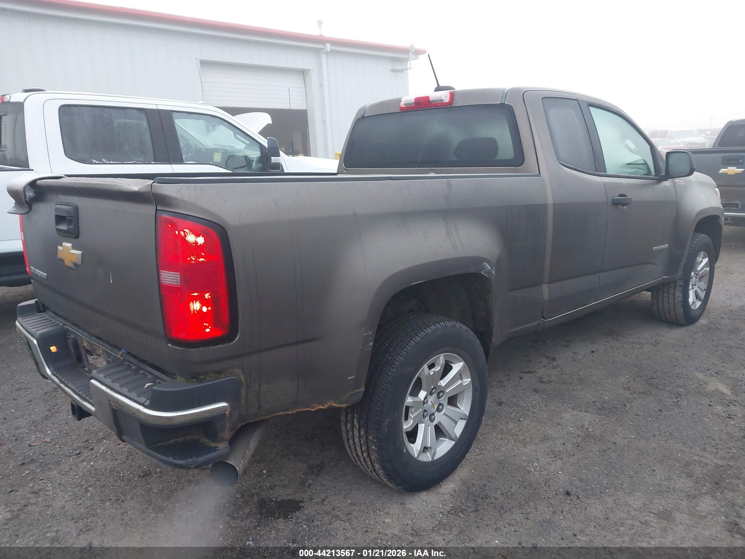 CHEVROLET COLORADO image 4