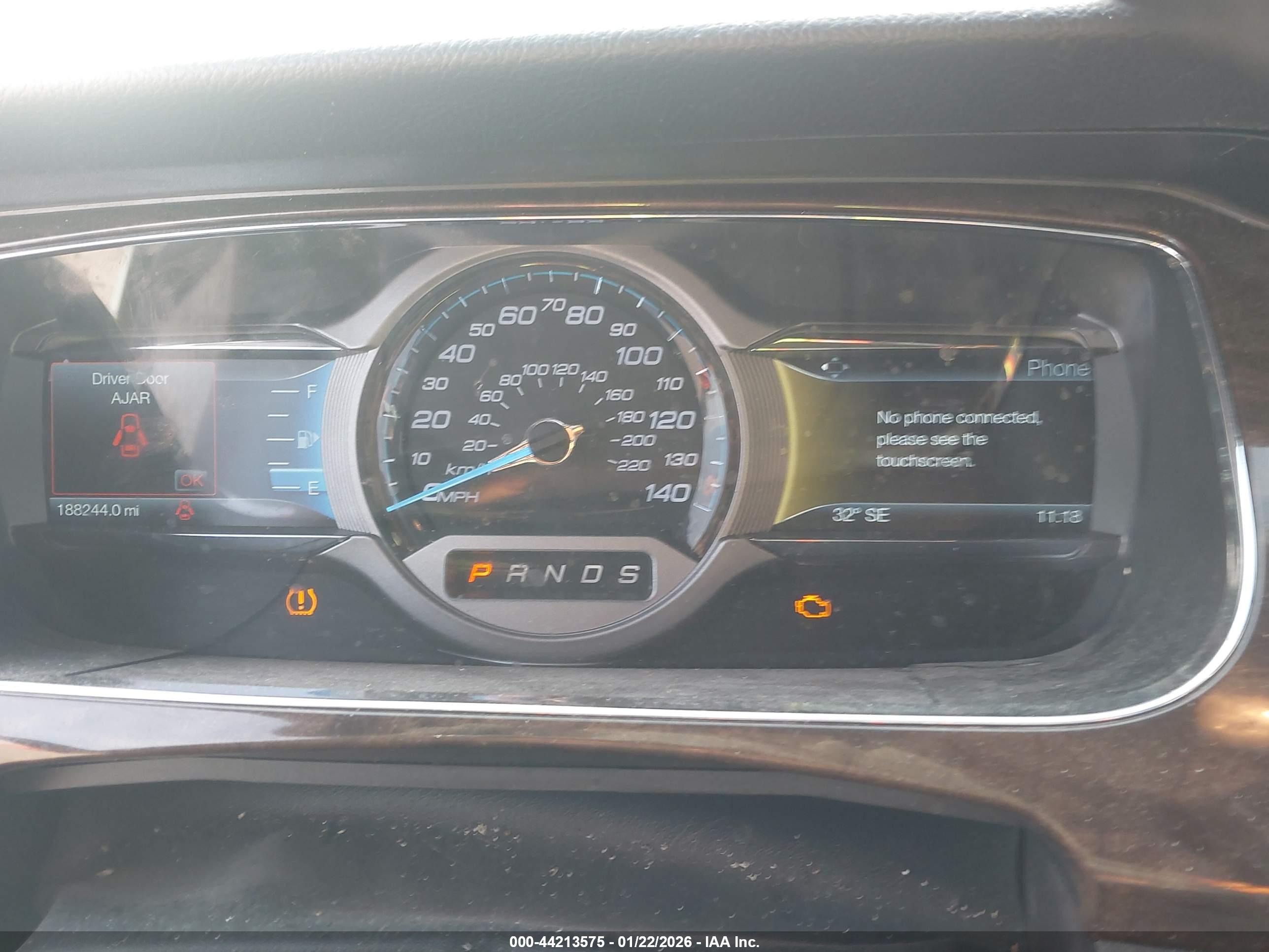 FORD TAURUS image 7