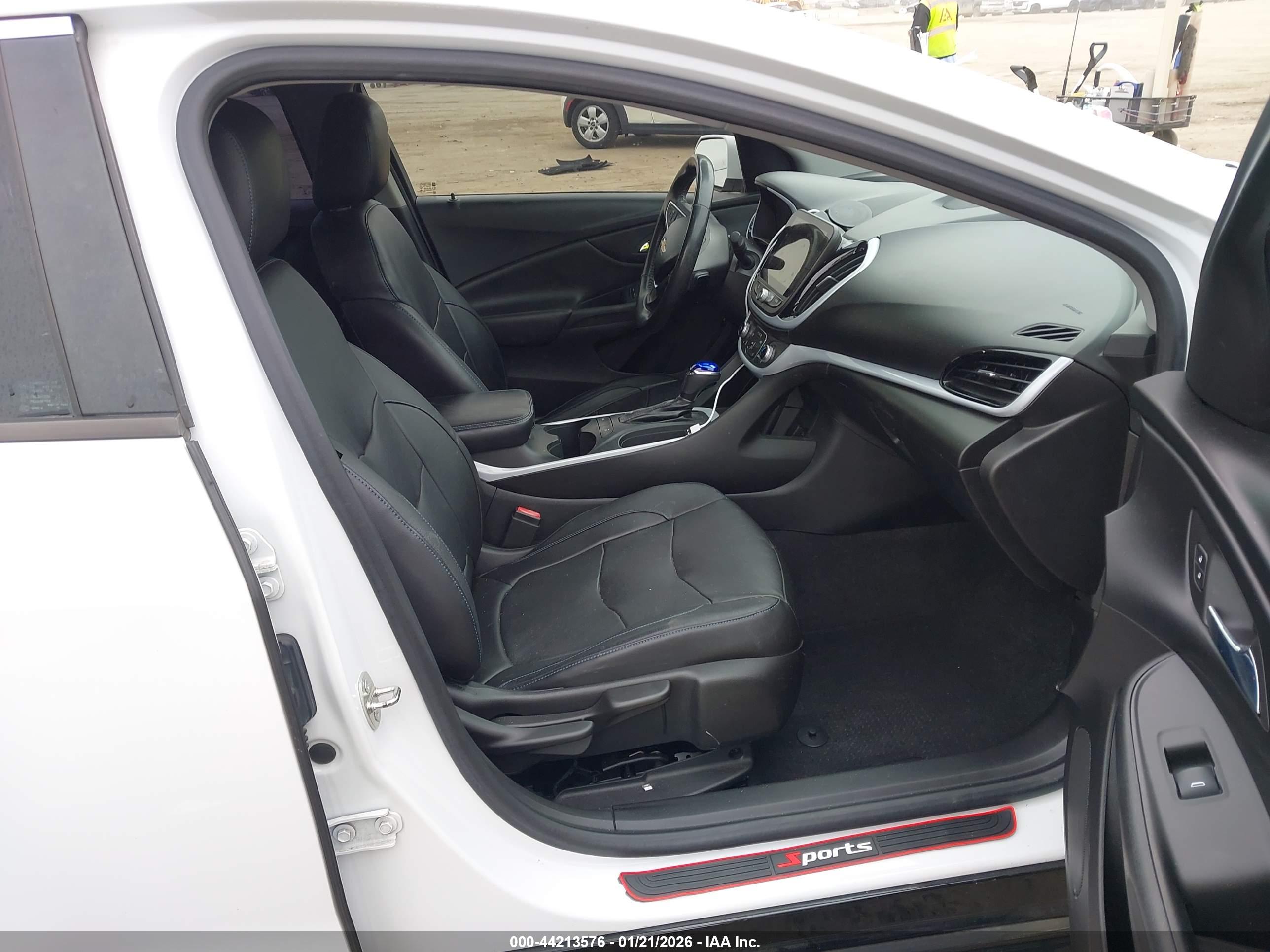 CHEVROLET VOLT image 5