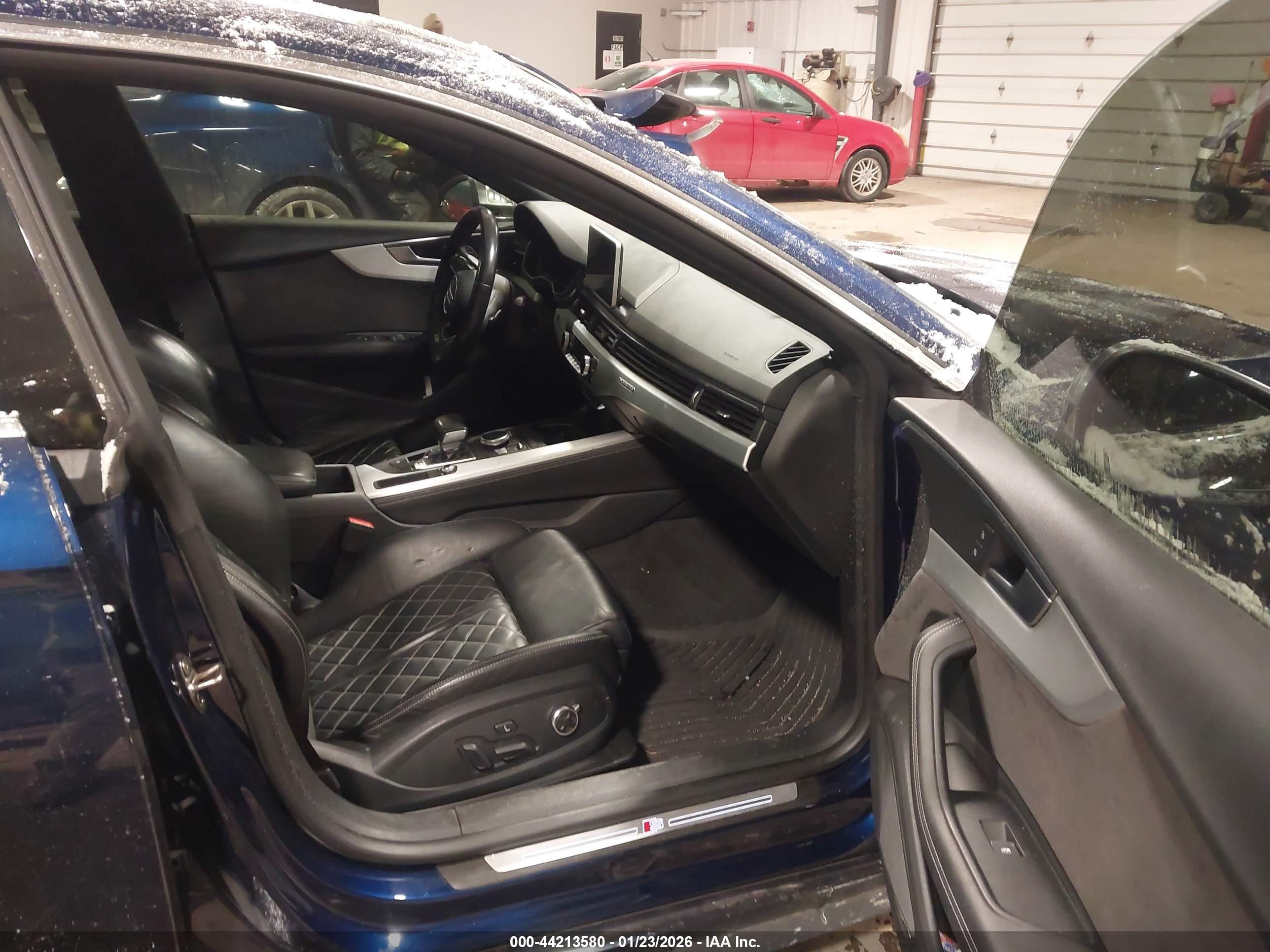 AUDI S5 image 5