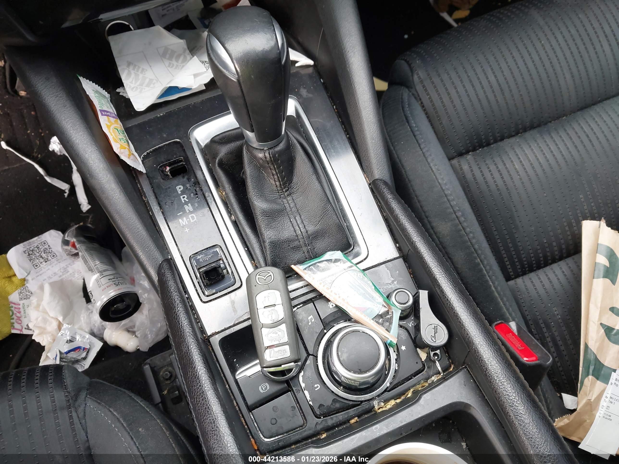 MAZDA MAZDA6 image 11