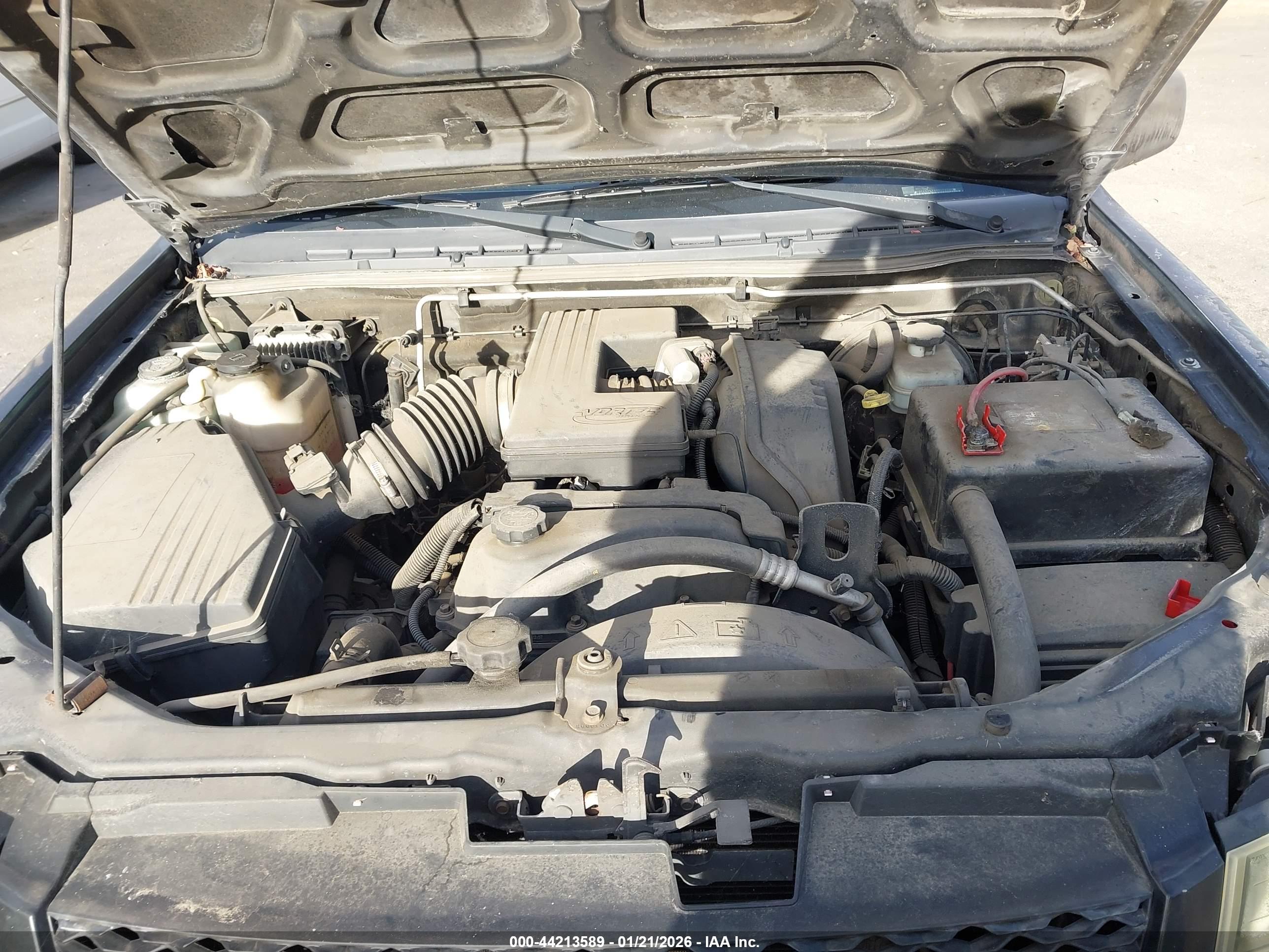 CHEVROLET COLORADO image 10