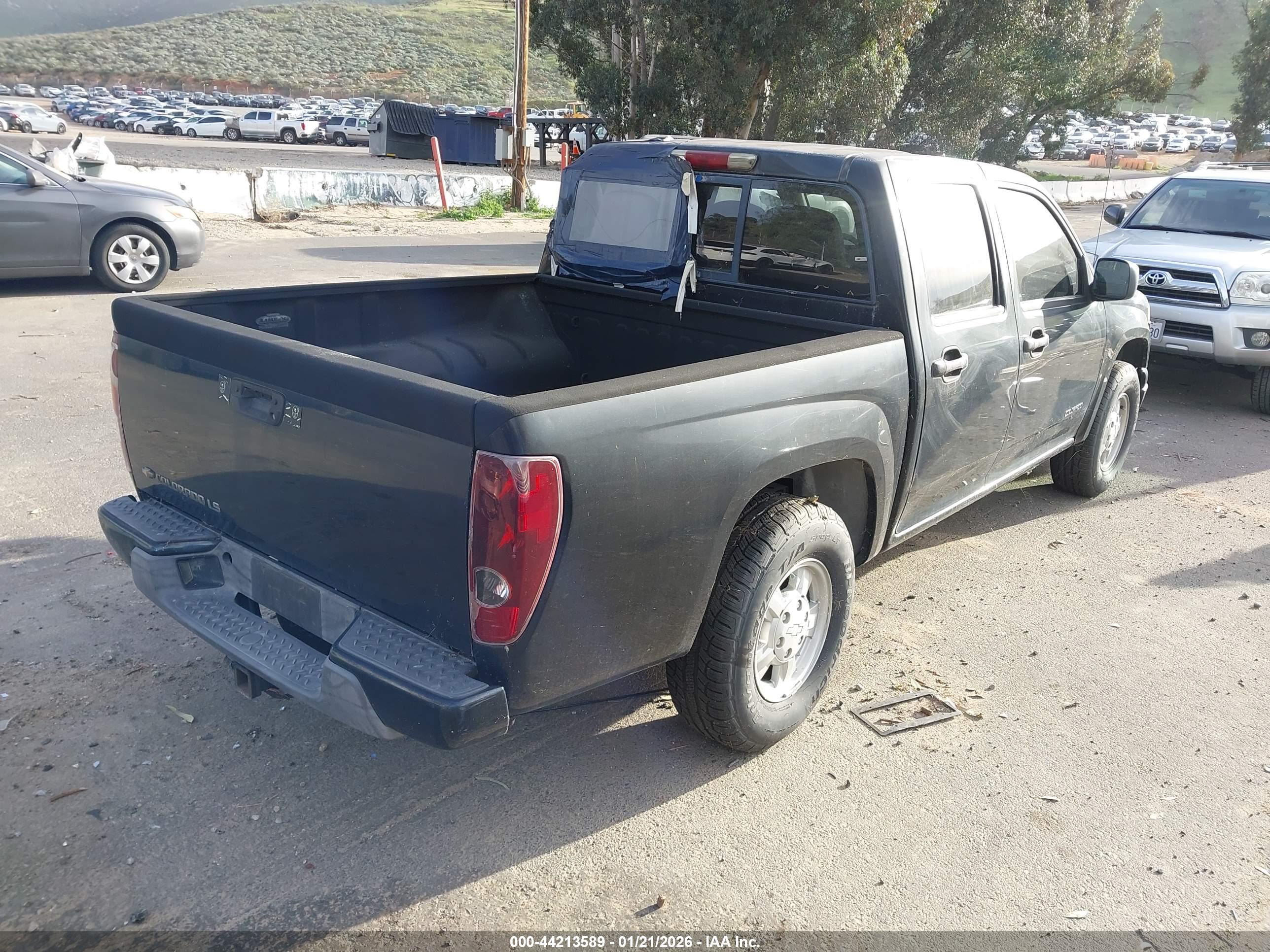 CHEVROLET COLORADO image 4