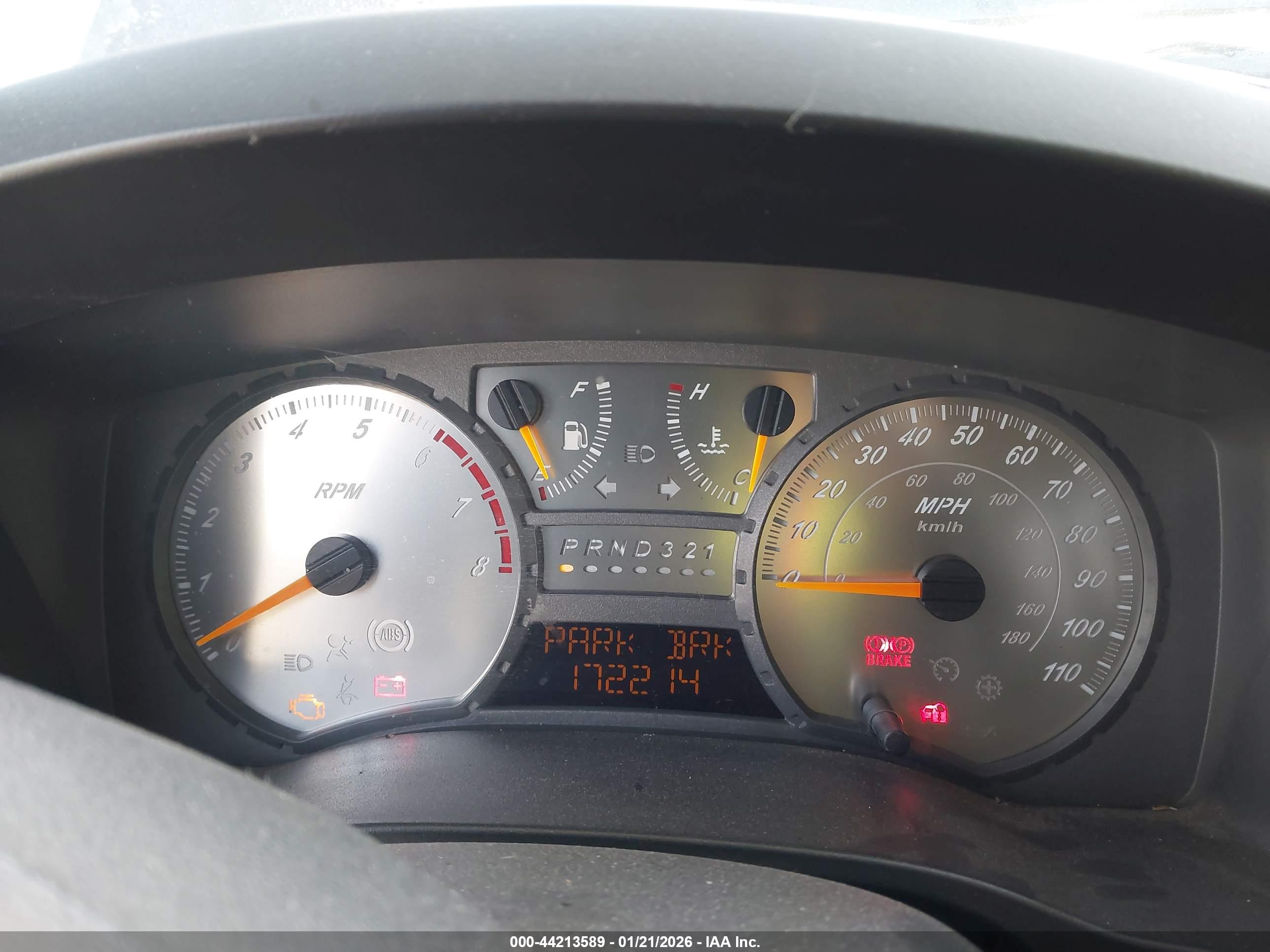 CHEVROLET COLORADO image 7