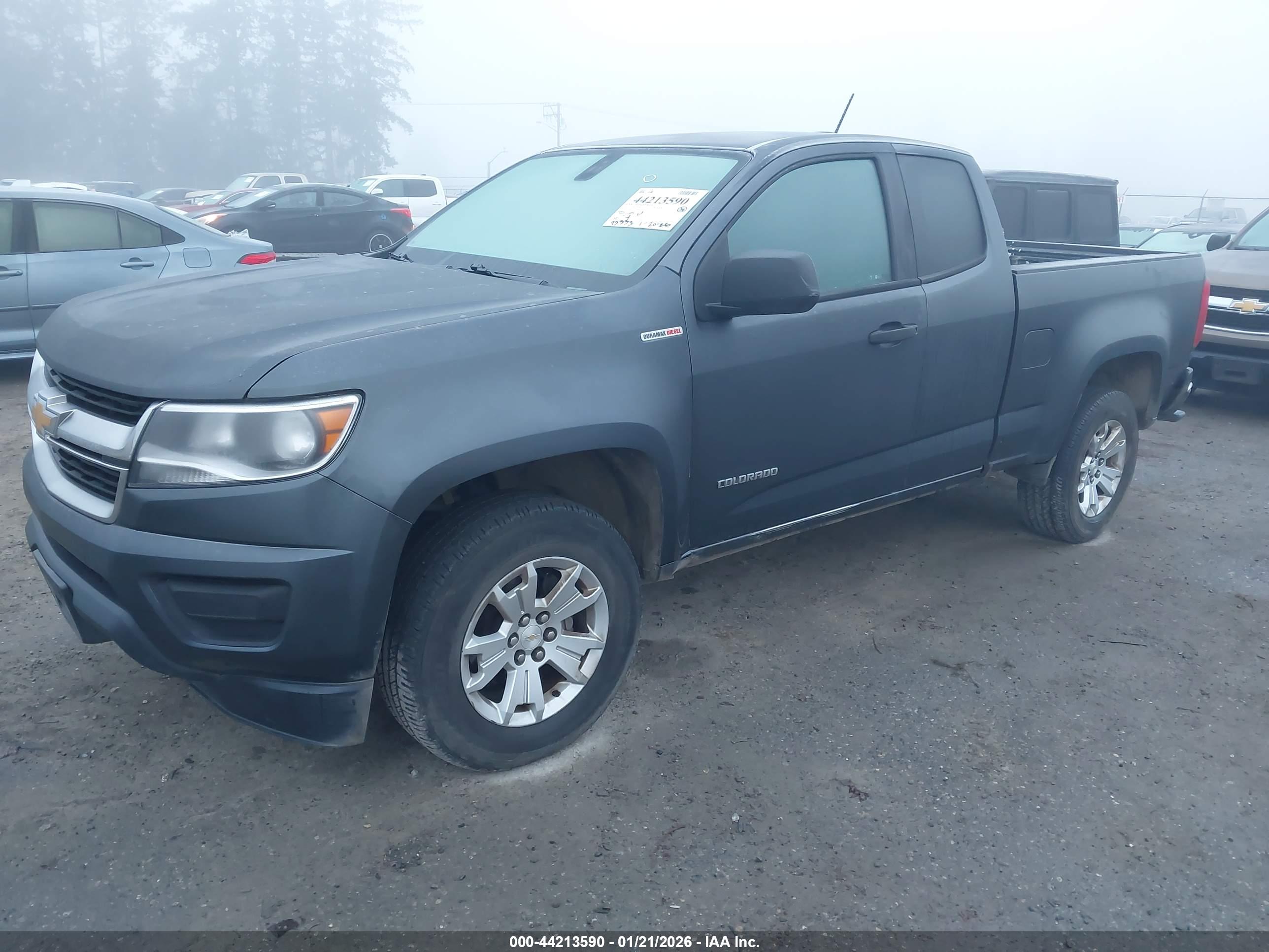 CHEVROLET COLORADO image 2
