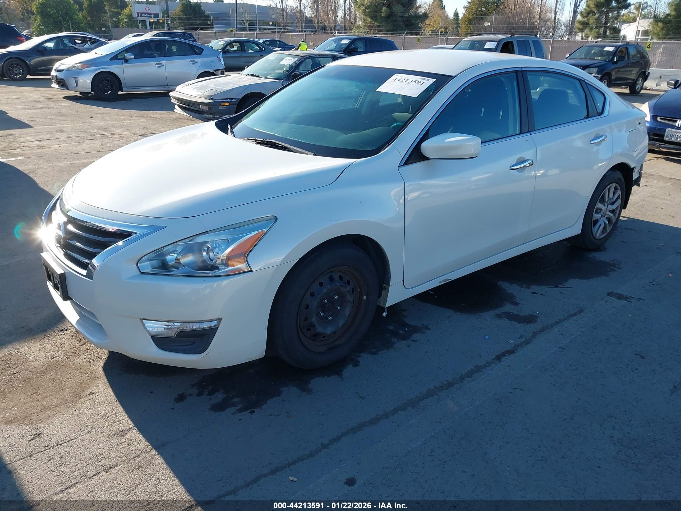 NISSAN ALTIMA image 2