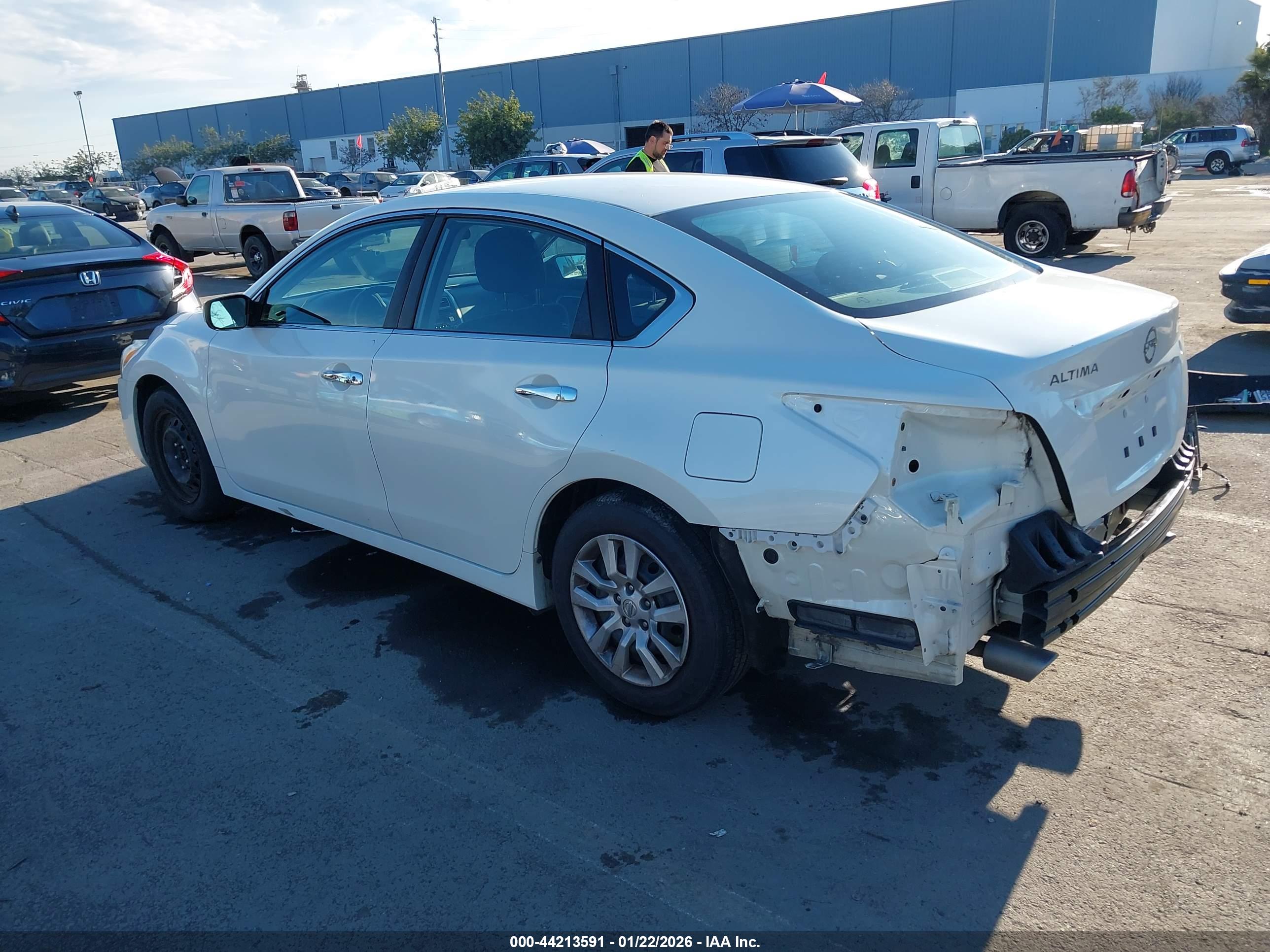 NISSAN ALTIMA image 3