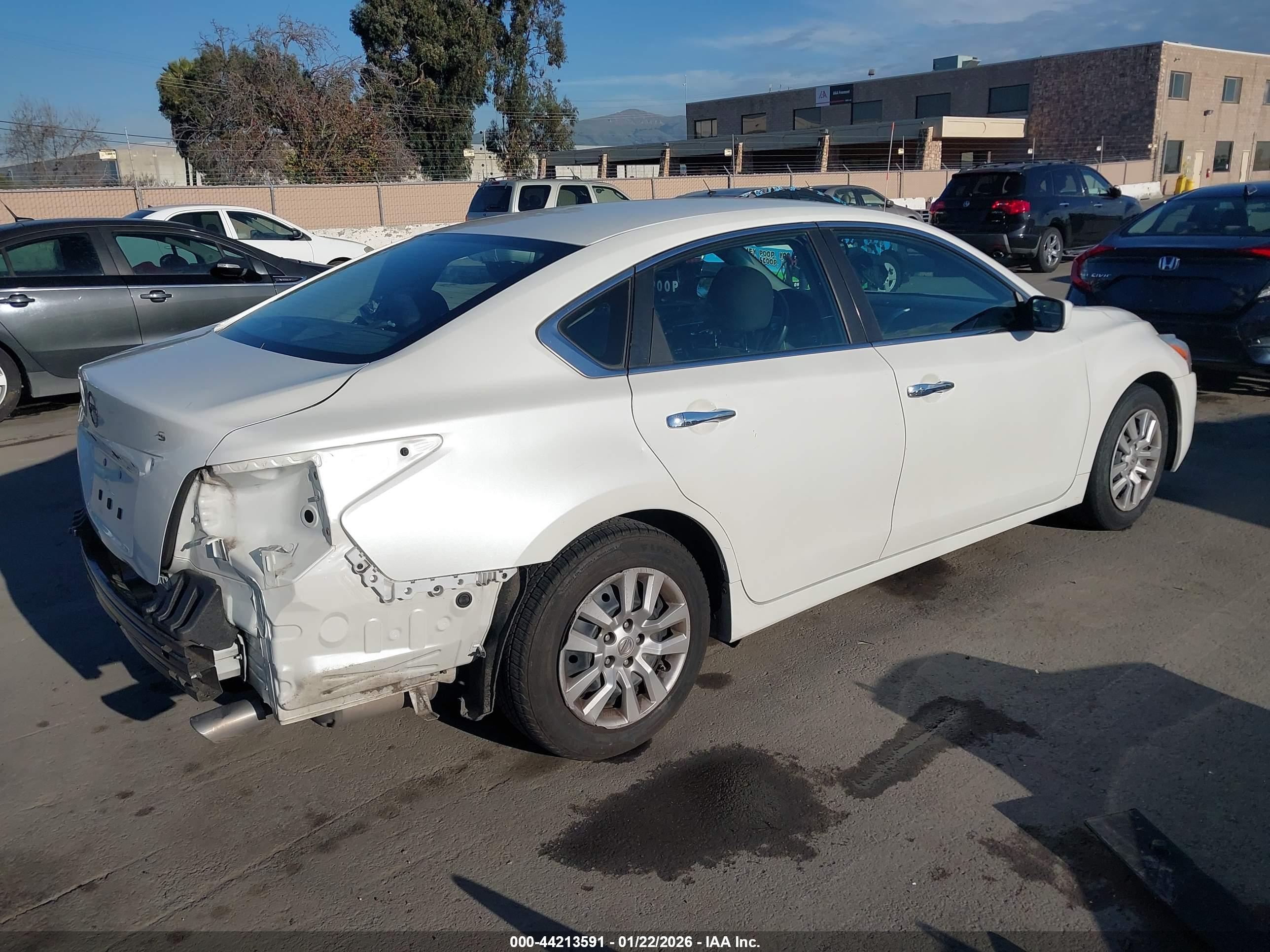 NISSAN ALTIMA image 4