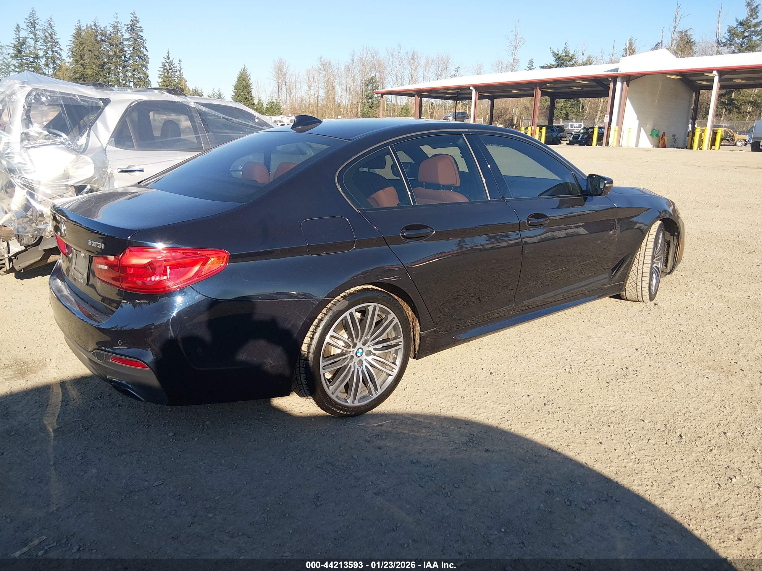 BMW 530I image 4