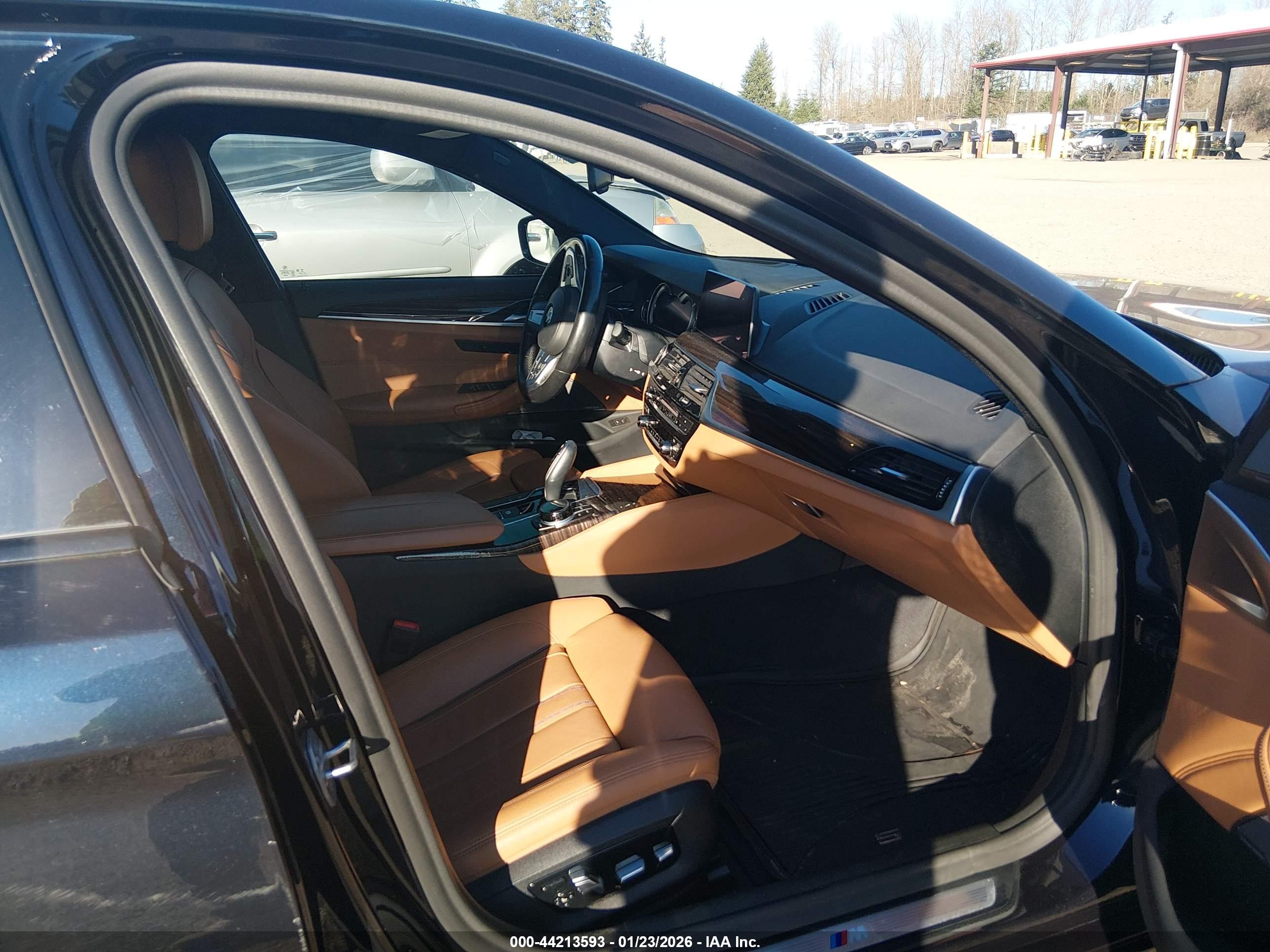 BMW 530I image 5