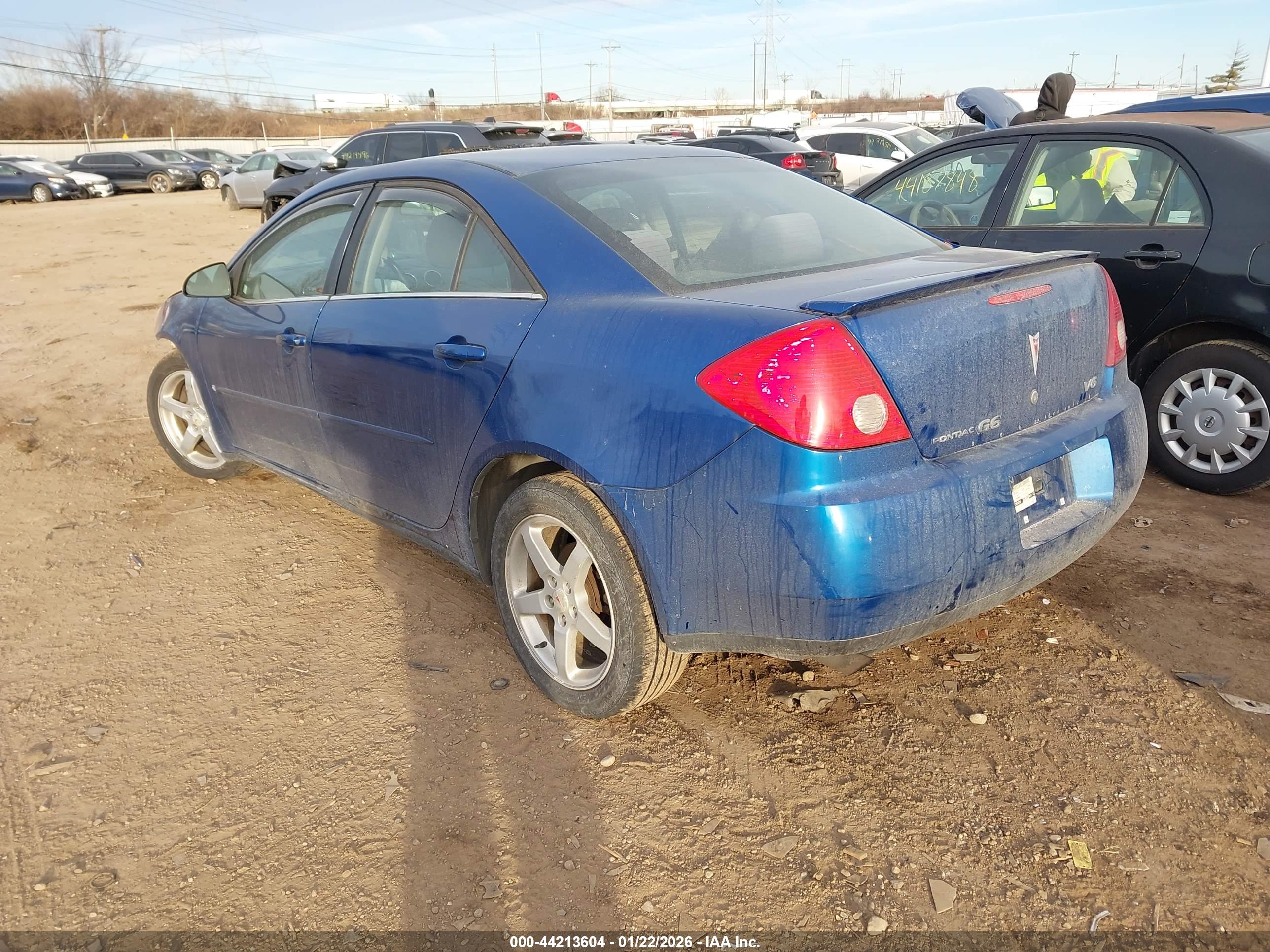 PONTIAC G6 image 3
